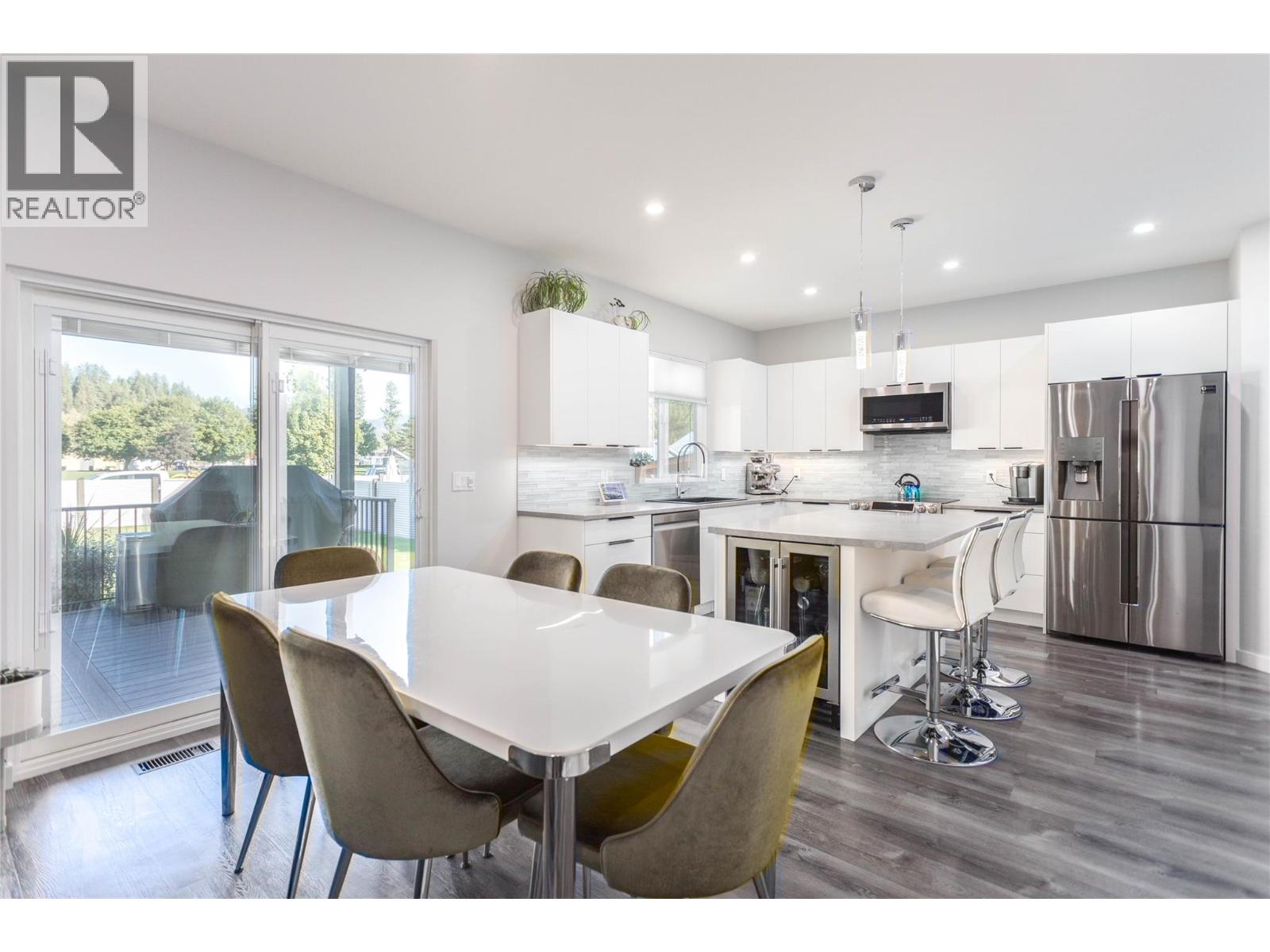 2253 Shuswap Avenue, Lumby, British Columbia  V0E 2G0 - Photo 13 - 10362869