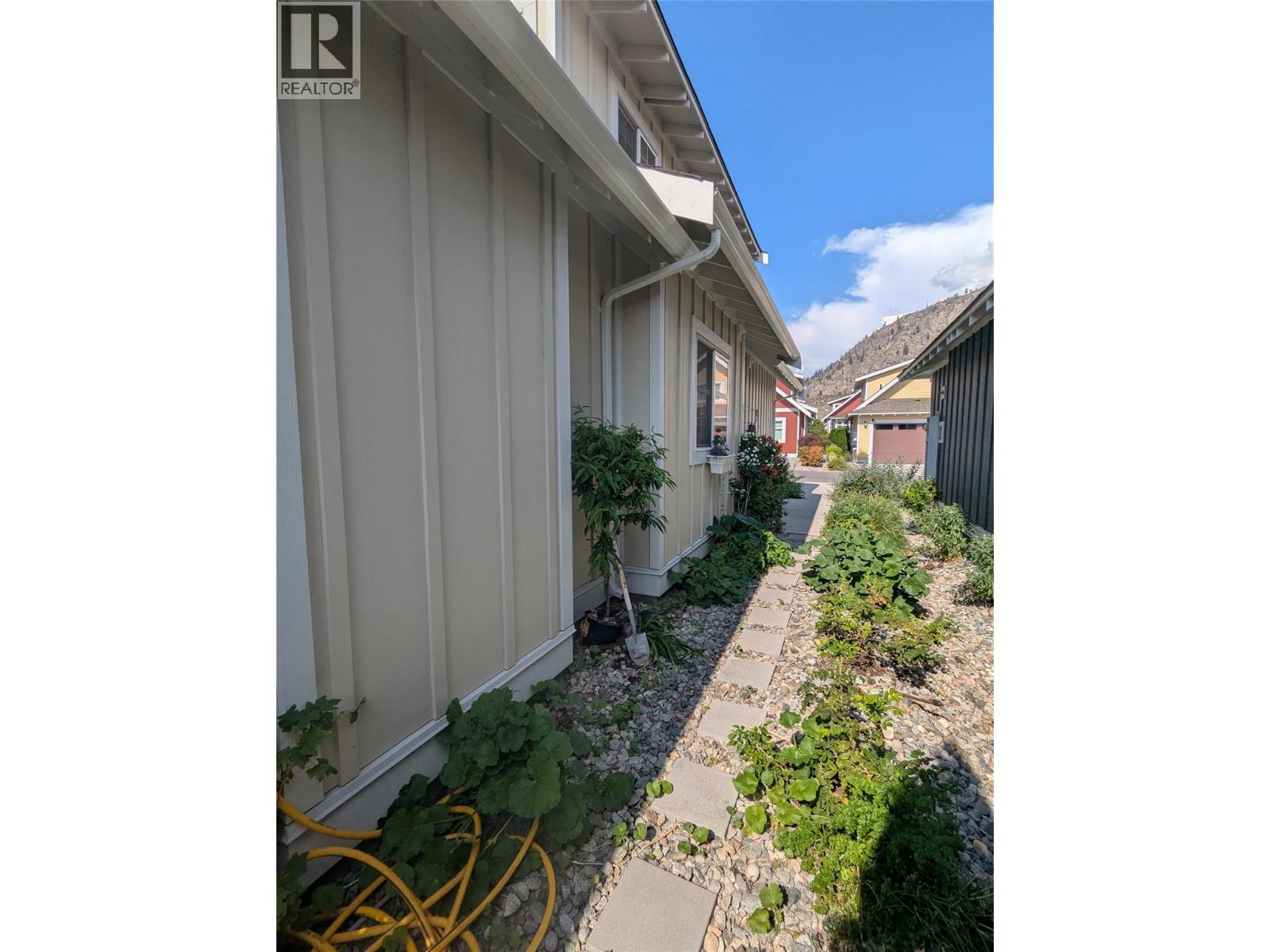 2450 Radio Tower Road Unit# 32, Oliver, British Columbia  V0H 1T1 - Photo 5 - 10363099