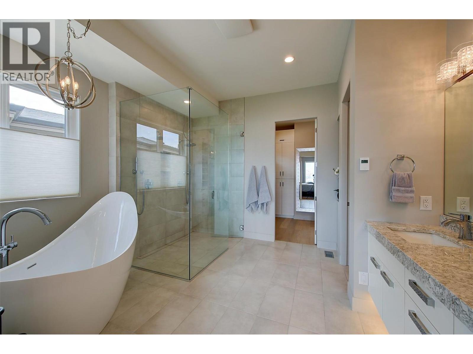 5710 Jasper Way, Kelowna, British Columbia  V1W 5L7 - Photo 27 - 10363089