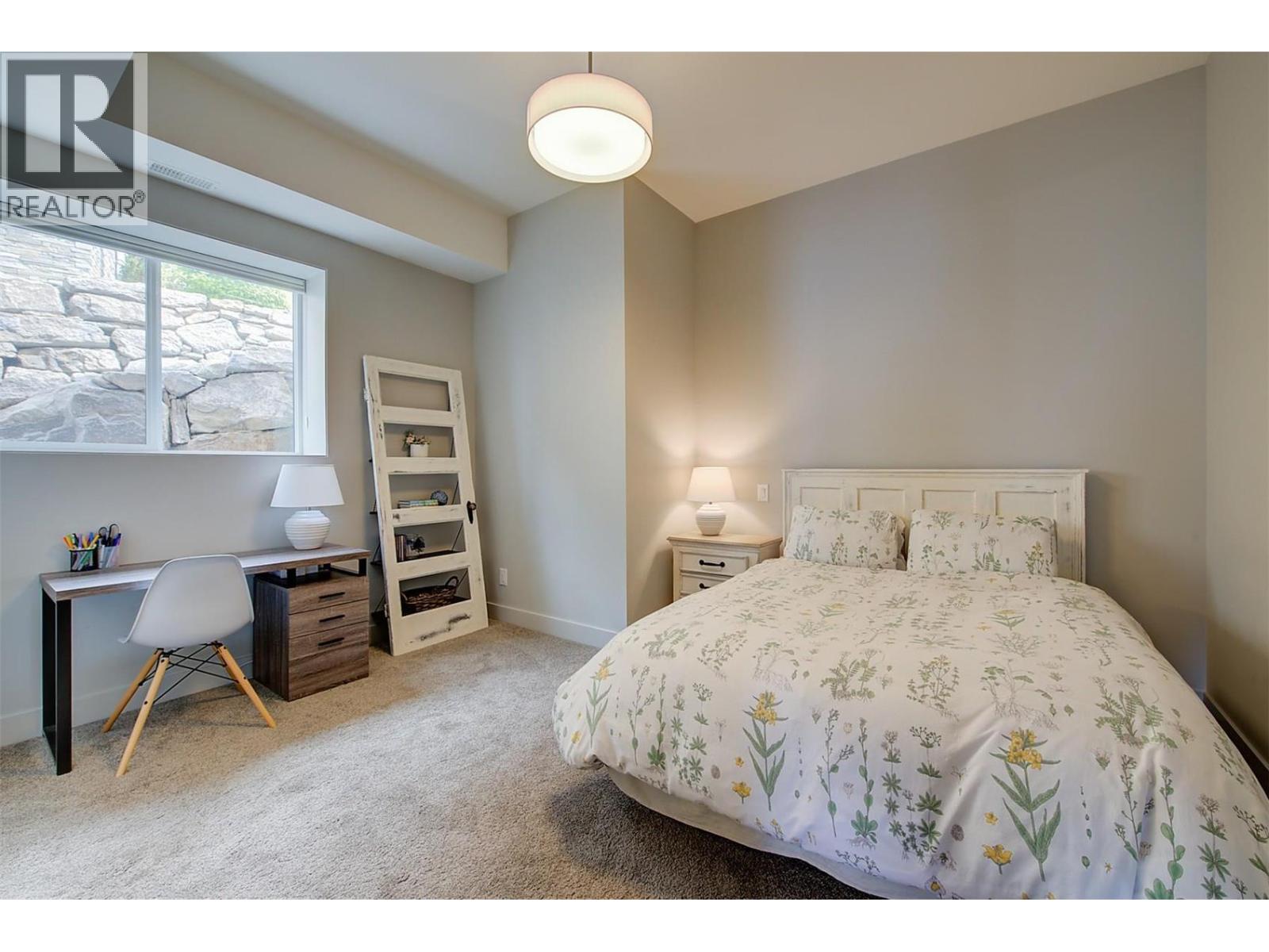 5710 Jasper Way, Kelowna, British Columbia  V1W 5L7 - Photo 45 - 10363089