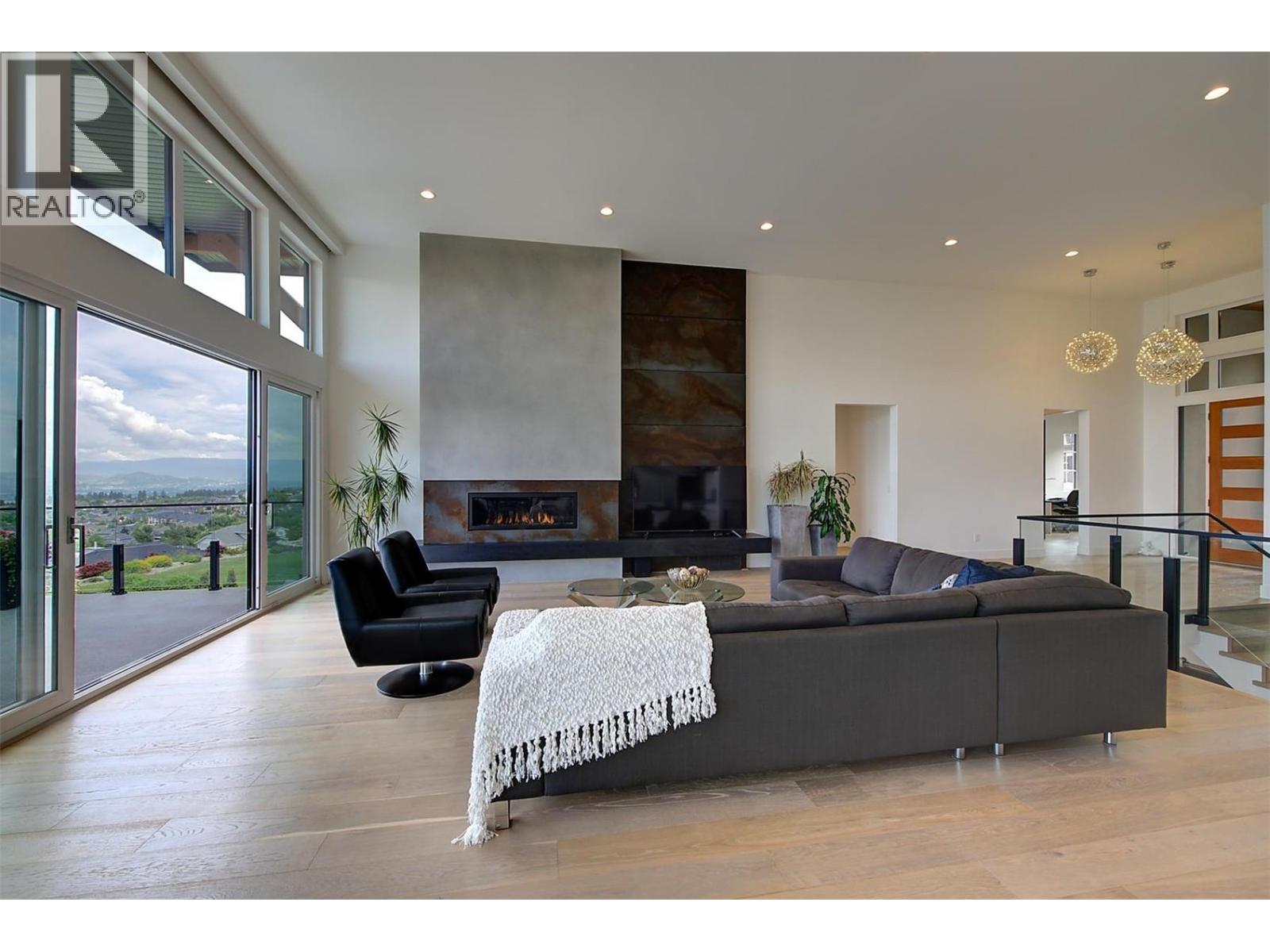 5710 Jasper Way, Kelowna, British Columbia  V1W 5L7 - Photo 7 - 10363089