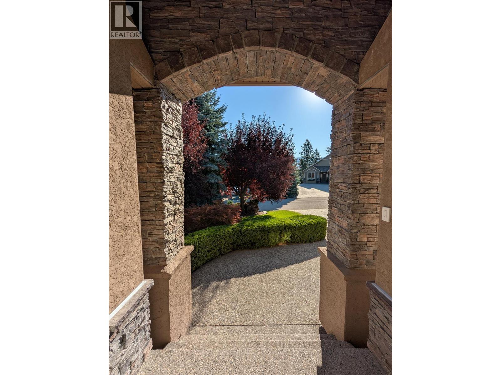 2306 Quail Run Drive, Kelowna, British Columbia  V1V 2S3 - Photo 5 - 10357838