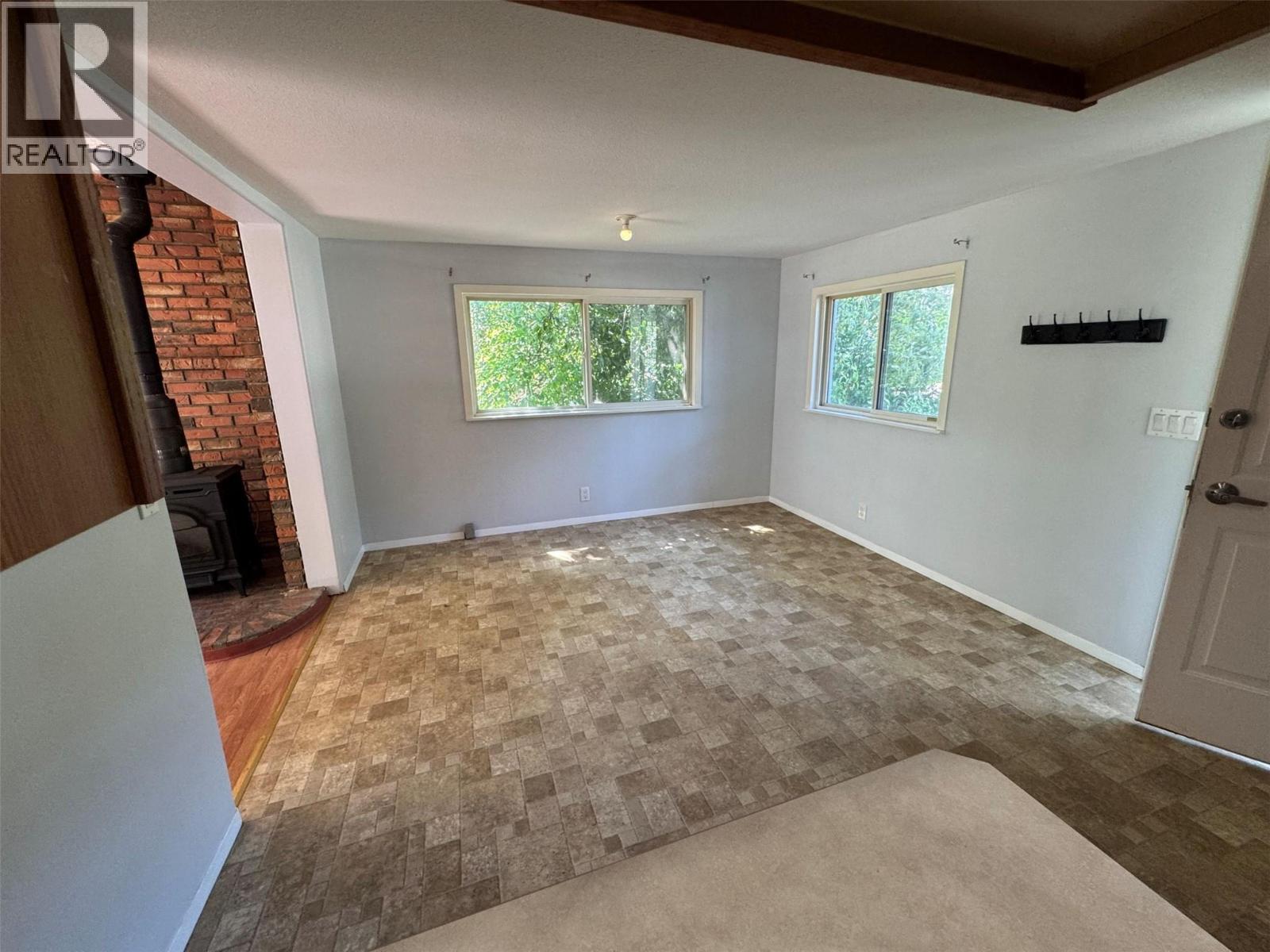 568 N Kimberly Avenue, Greenwood, British Columbia  V0H 1J0 - Photo 6 - 10363051