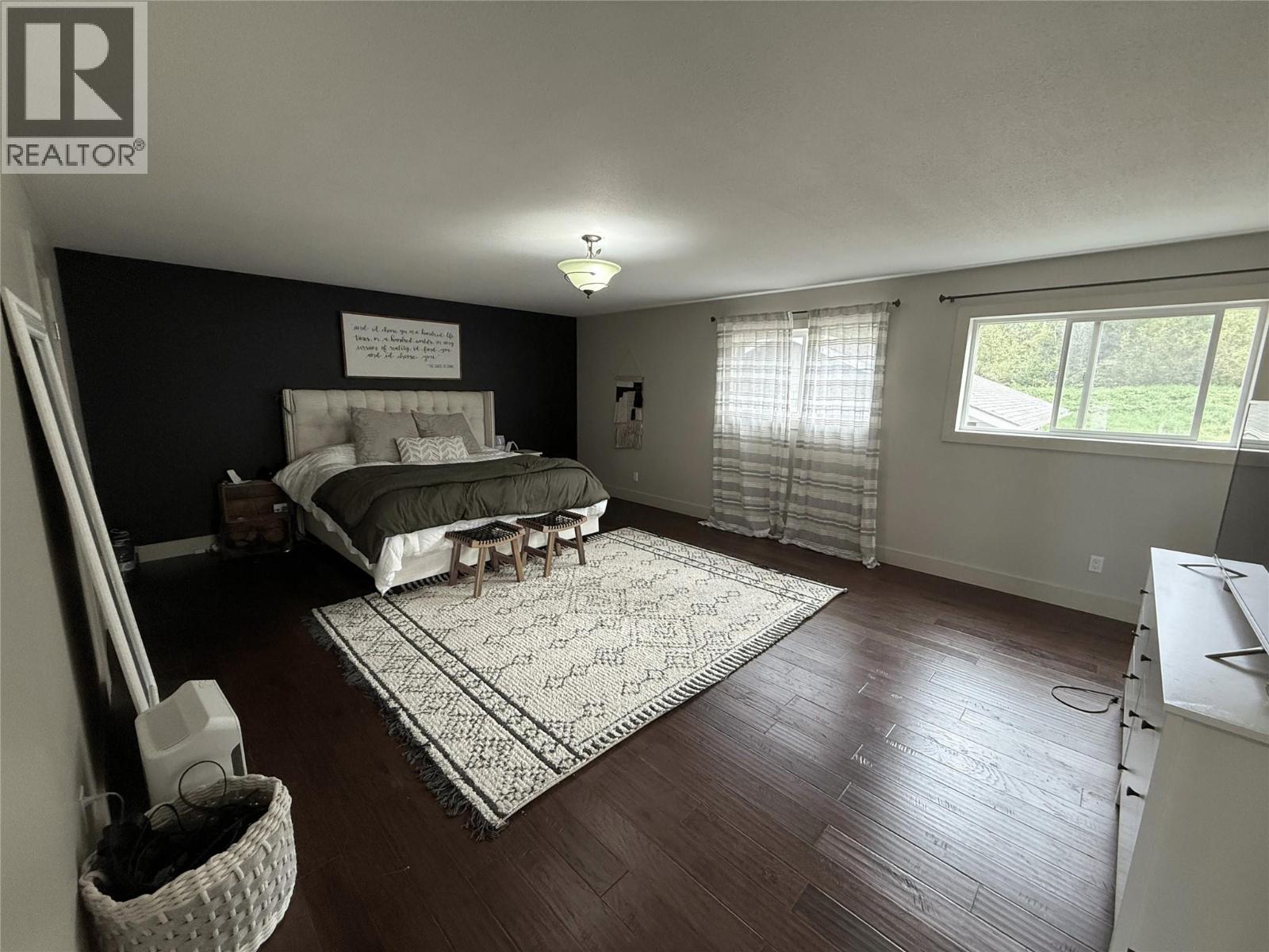 6986 South Moberly Lake Road, Moberly Lake, British Columbia  V0C 1X0 - Photo 19 - 10363204