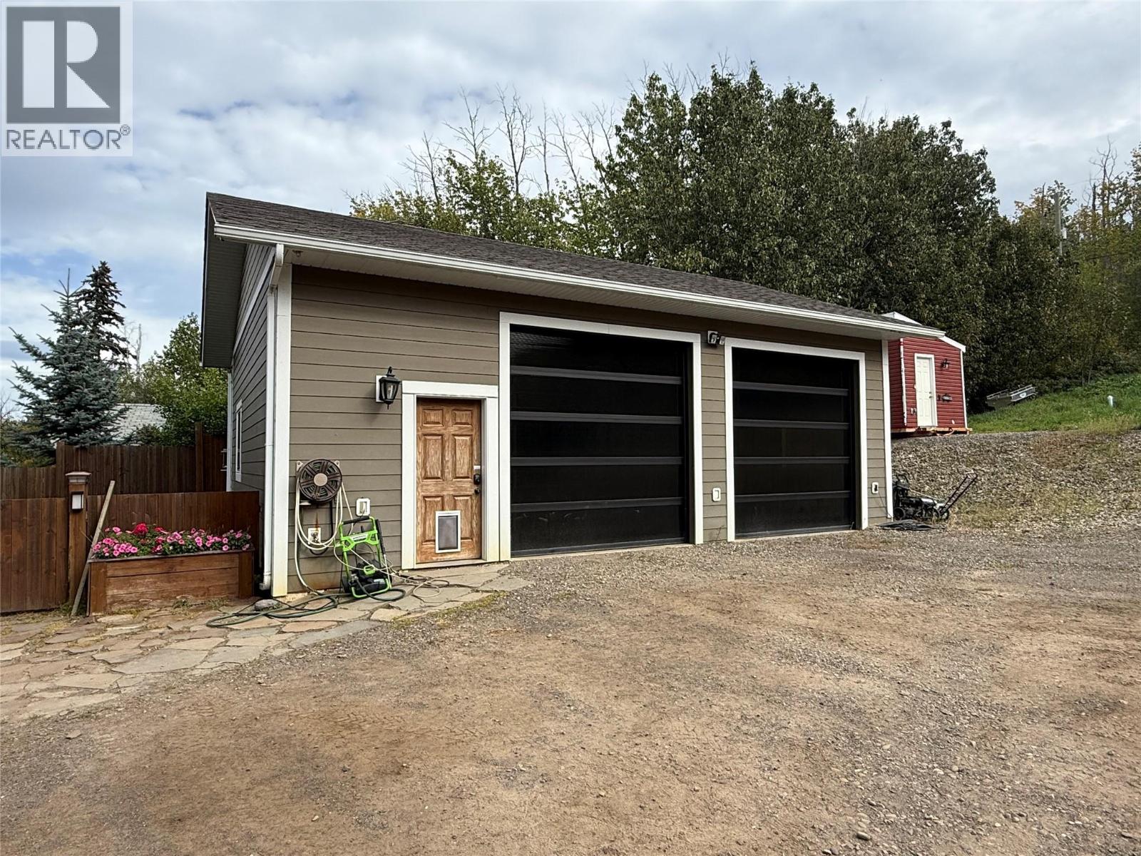 6986 South Moberly Lake Road, Moberly Lake, British Columbia  V0C 1X0 - Photo 37 - 10363204