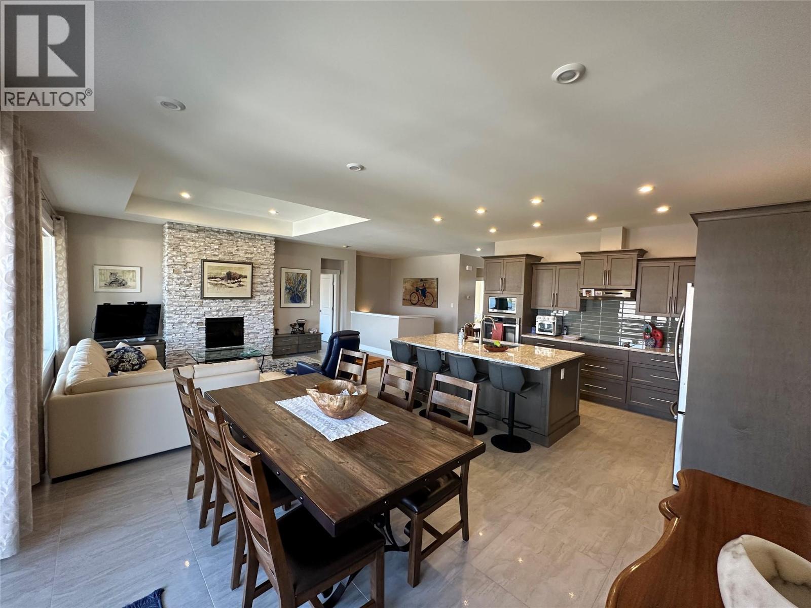 440 Merlot Avenue, Oliver, British Columbia  V0H 1T4 - Photo 1 - 10362721