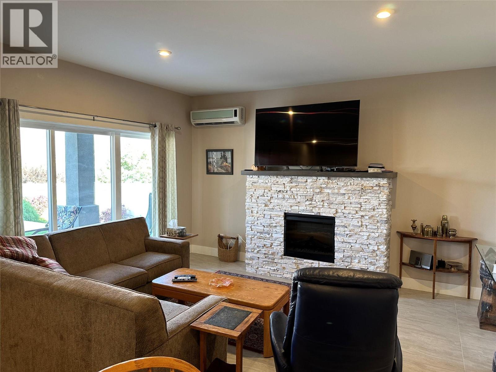 440 Merlot Avenue, Oliver, British Columbia  V0H 1T4 - Photo 17 - 10362721