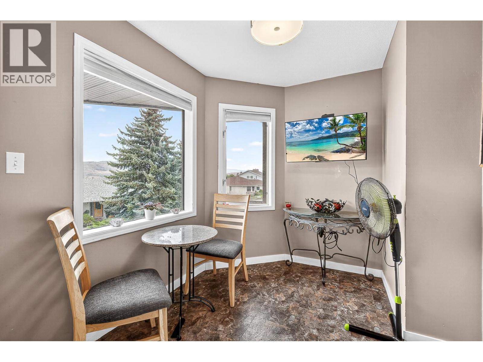 4221 Wellington Drive, Vernon, British Columbia  V1T 9H7 - Photo 10 - 10363067