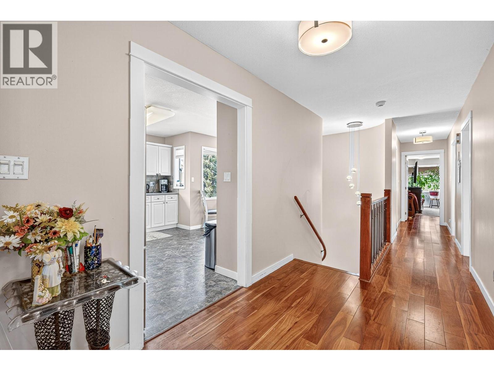 4221 Wellington Drive, Vernon, British Columbia  V1T 9H7 - Photo 17 - 10363067