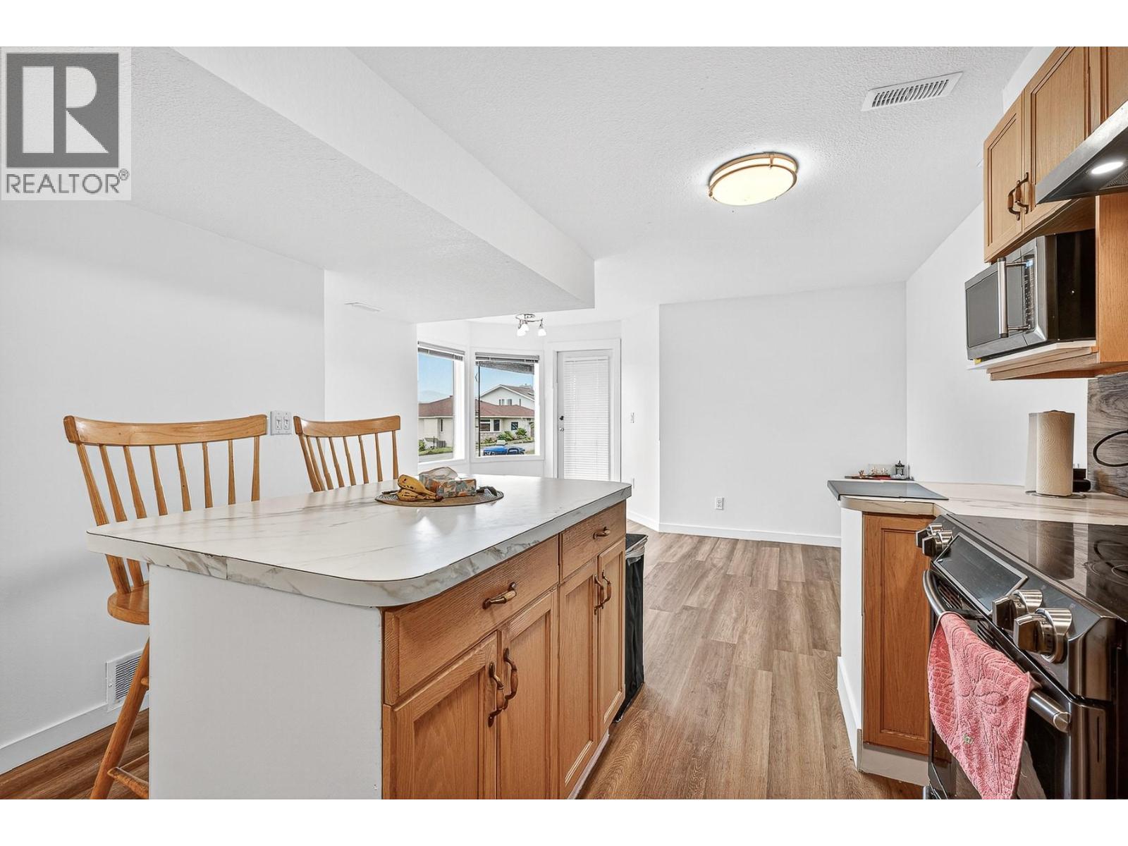 4221 Wellington Drive, Vernon, British Columbia  V1T 9H7 - Photo 37 - 10363067