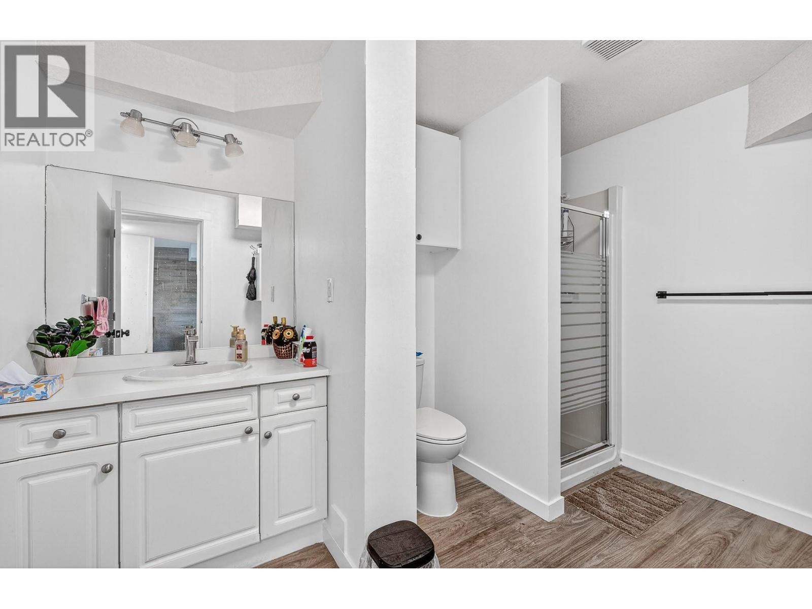 4221 Wellington Drive, Vernon, British Columbia  V1T 9H7 - Photo 41 - 10363067