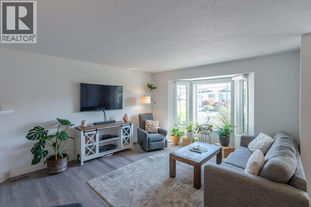 3400 Wilson Street Unit# 106, Penticton, British Columbia  V2A 8E3 - Photo 3 - 10362647