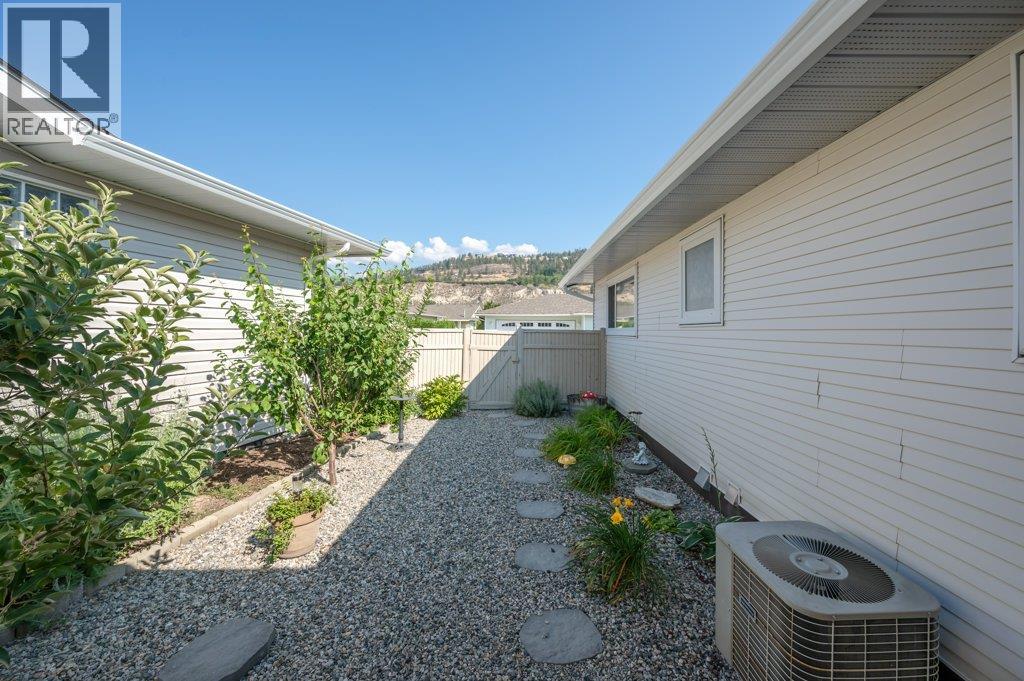 3400 Wilson Street Unit# 106, Penticton, British Columbia  V2A 8E3 - Photo 37 - 10362647