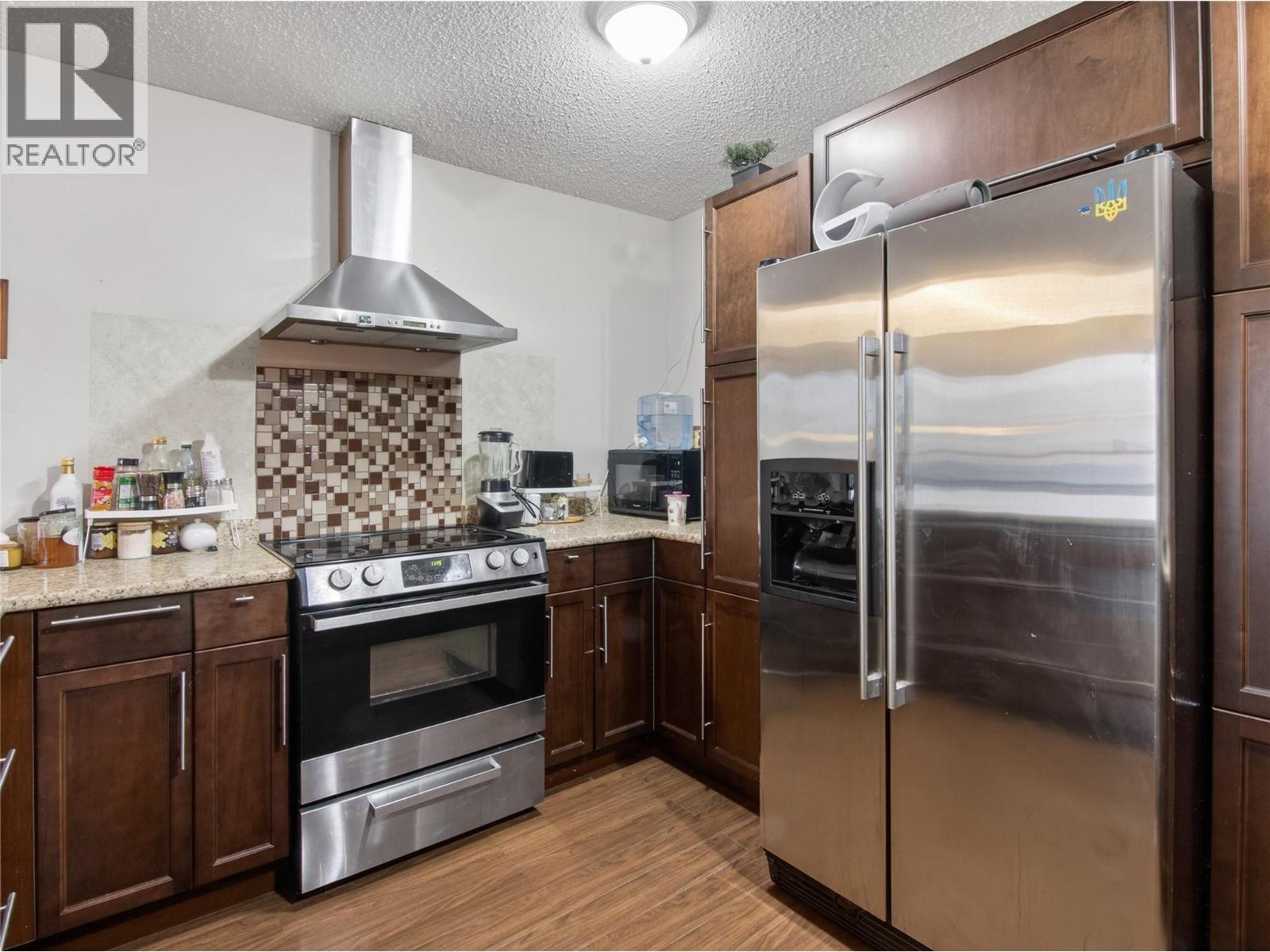 130 Skaha Place Unit# 406, Penticton, British Columbia  V2A 7J6 - Photo 5 - 10363309