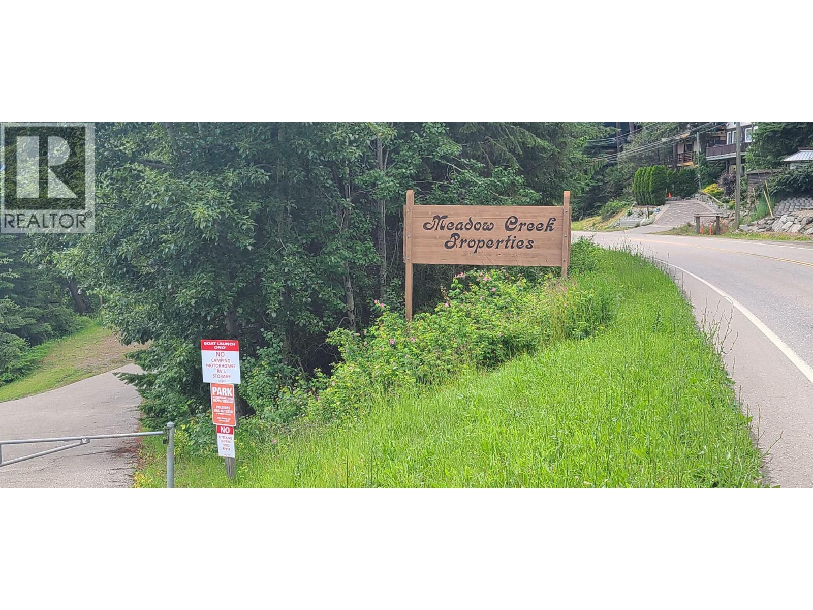 5190 Celista Place, Celista, British Columbia  V0E 1M6 - Photo 3 - 10363077