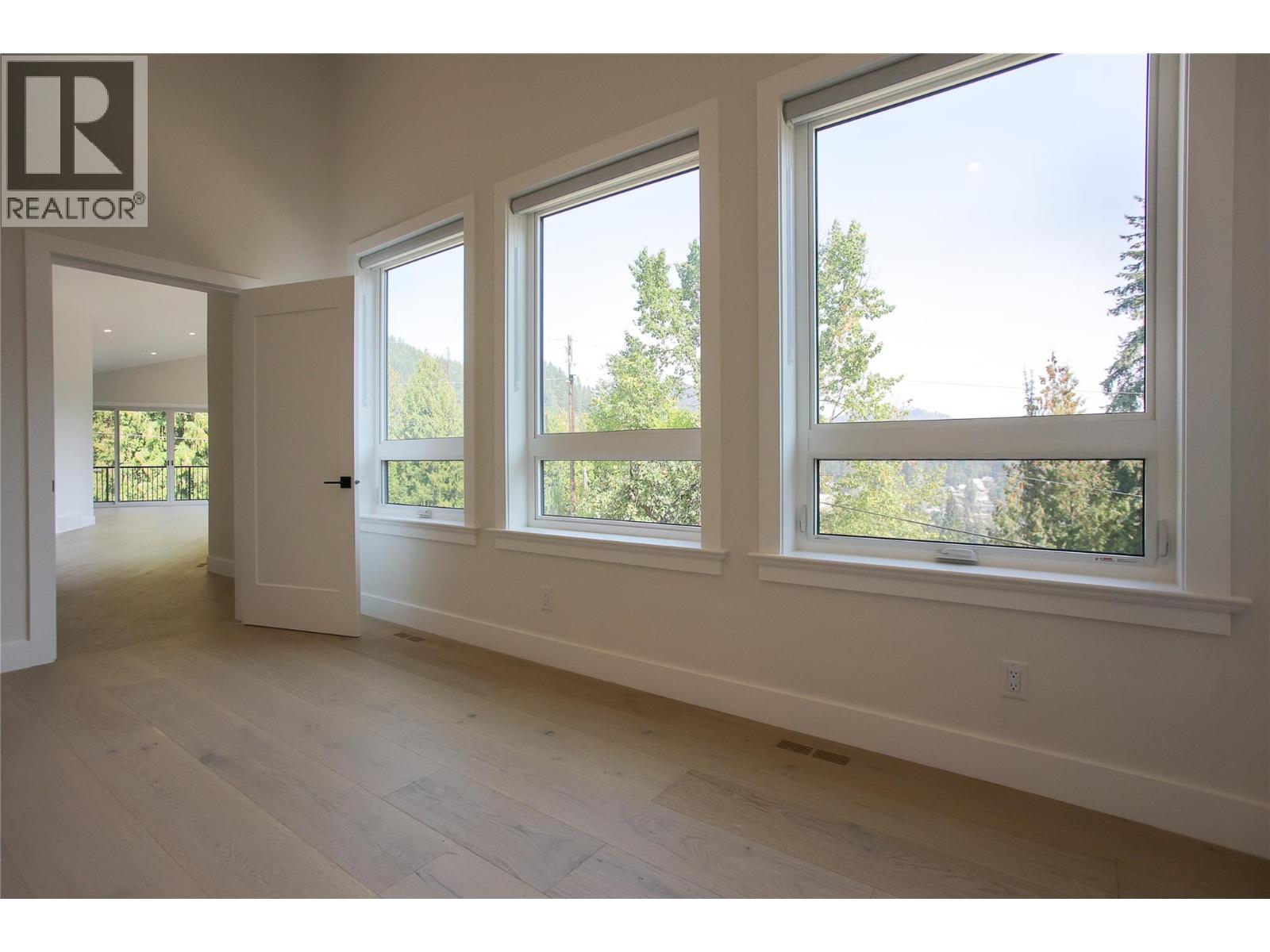 1572 Treadwell Street, Rossland, British Columbia  V0G 1Y0 - Photo 41 - 10363192