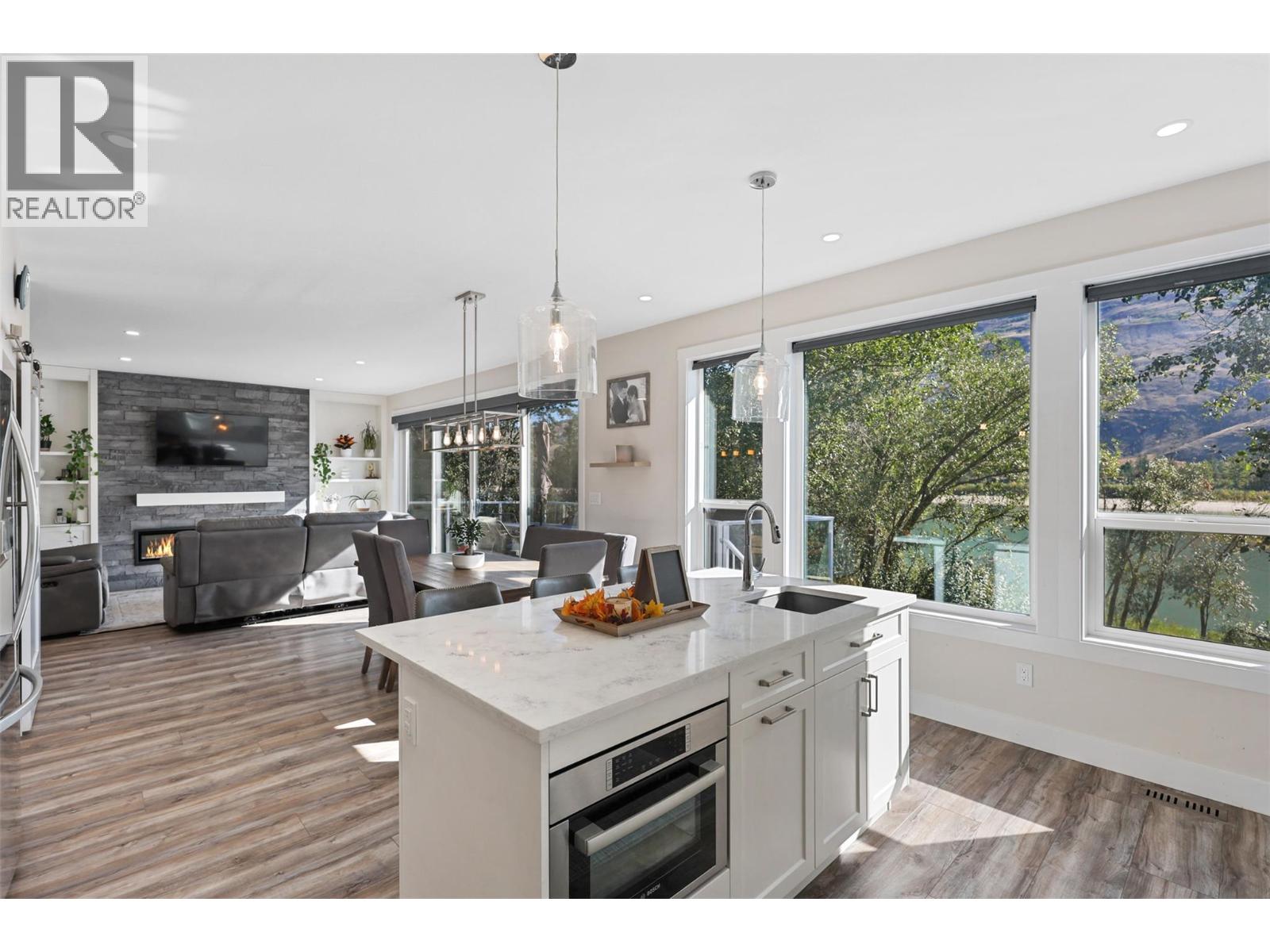 2742 Beachmount Crescent, Kamloops, British Columbia  V2B 0E6 - Photo 26 - 10362980