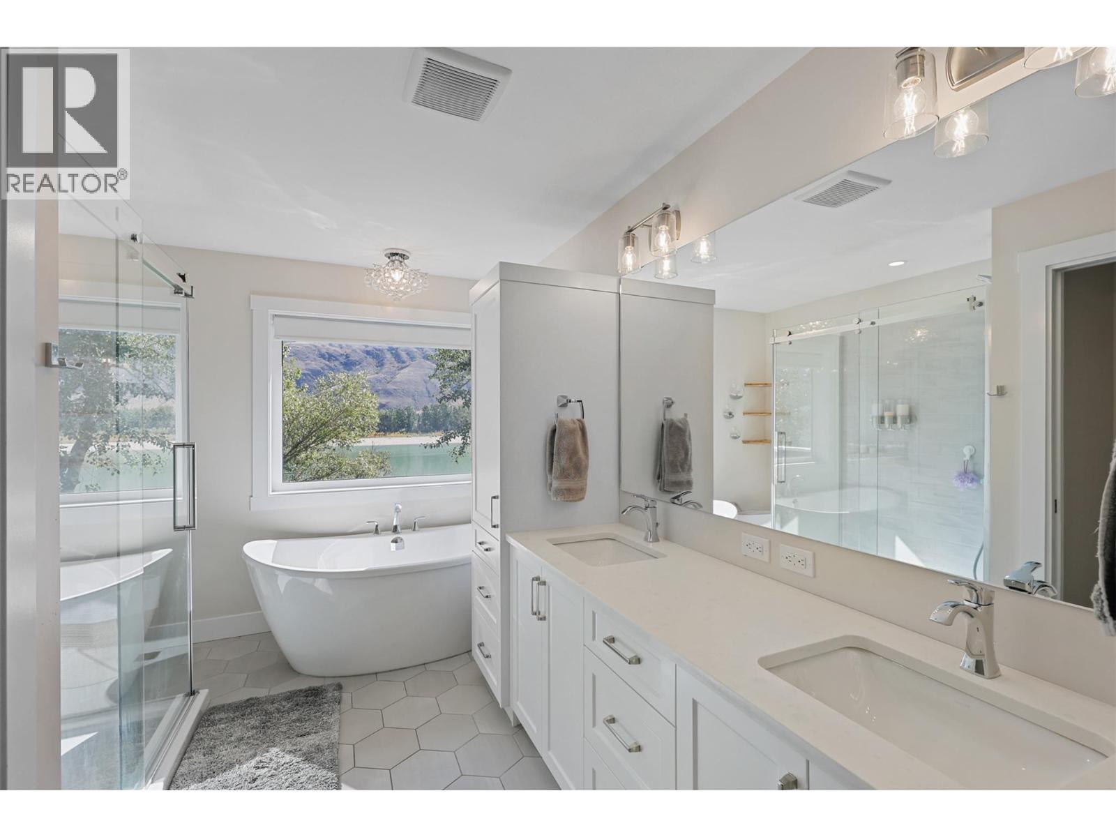 2742 Beachmount Crescent, Kamloops, British Columbia  V2B 0E6 - Photo 38 - 10362980