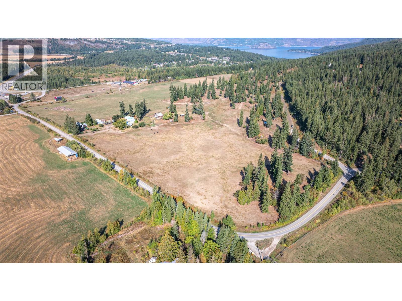 4210 White Lake Road, Tappen, British Columbia  V0E 2W1 - Photo 11 - 10362758