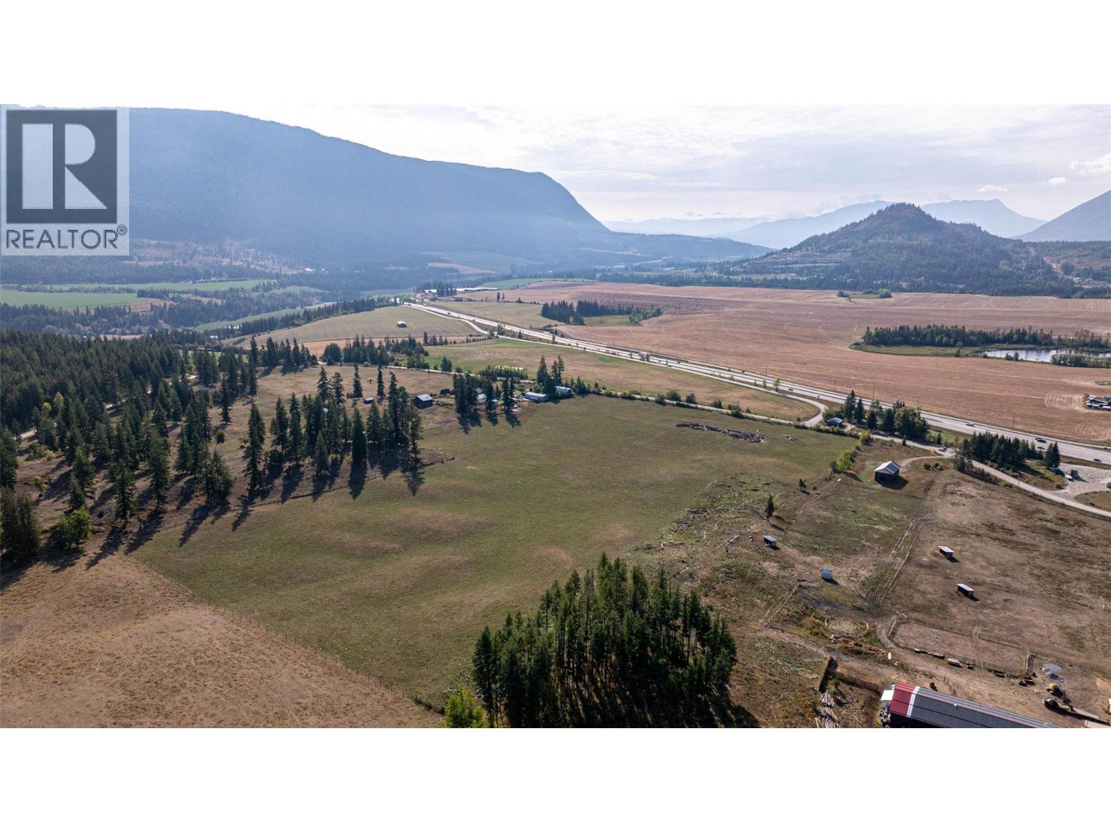 4210 White Lake Road, Tappen, British Columbia  V0E 2W1 - Photo 12 - 10362758