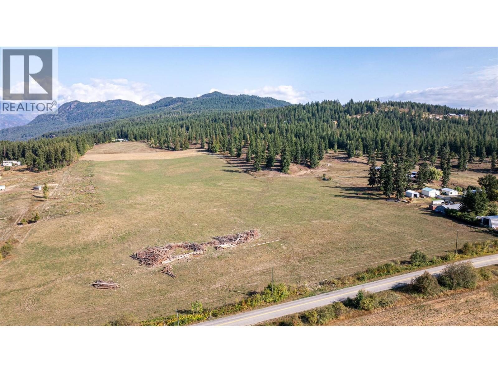 4210 White Lake Road, Tappen, British Columbia  V0E 2W1 - Photo 14 - 10362758