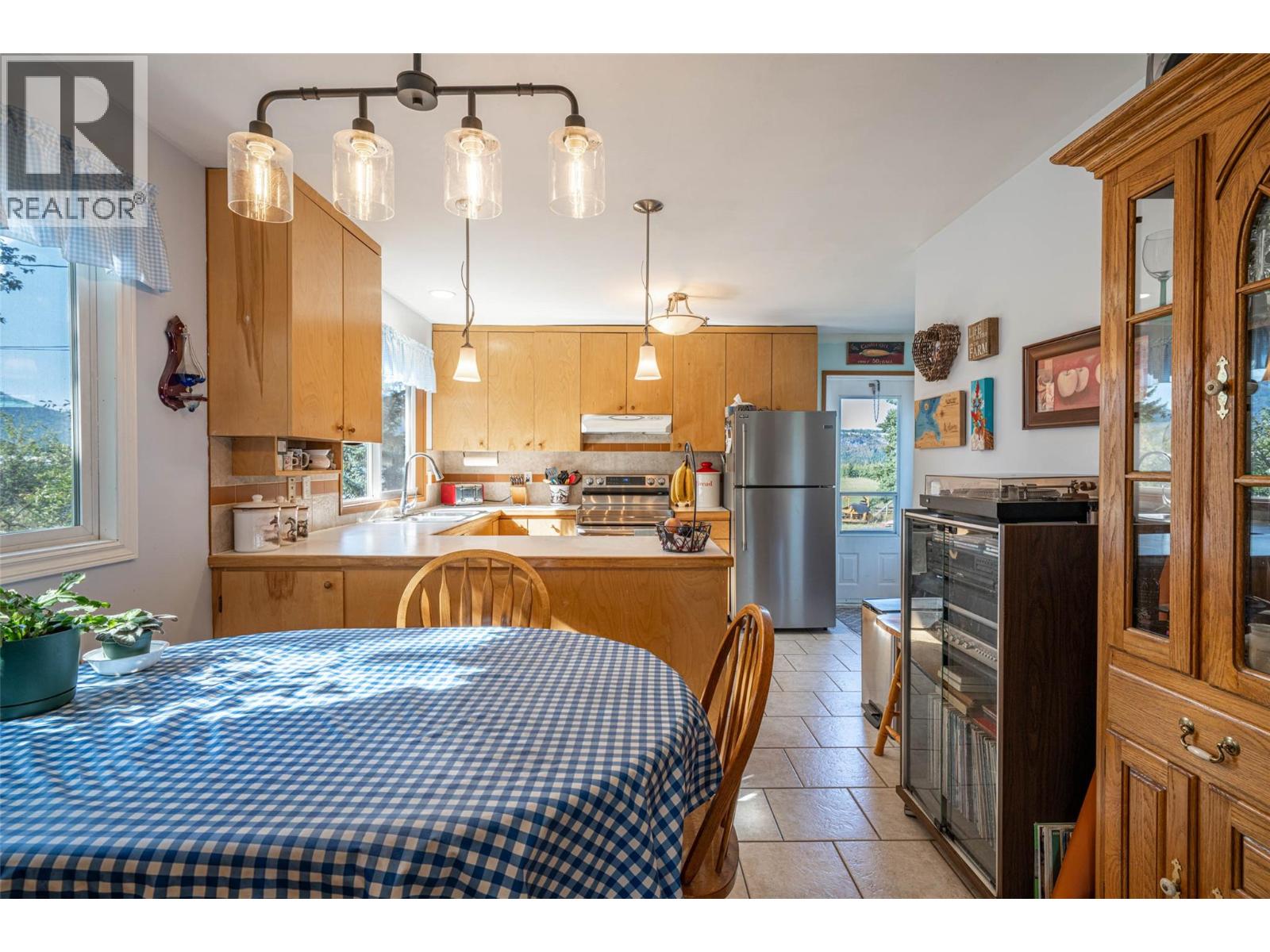 4210 White Lake Road, Tappen, British Columbia  V0E 2W1 - Photo 37 - 10362758