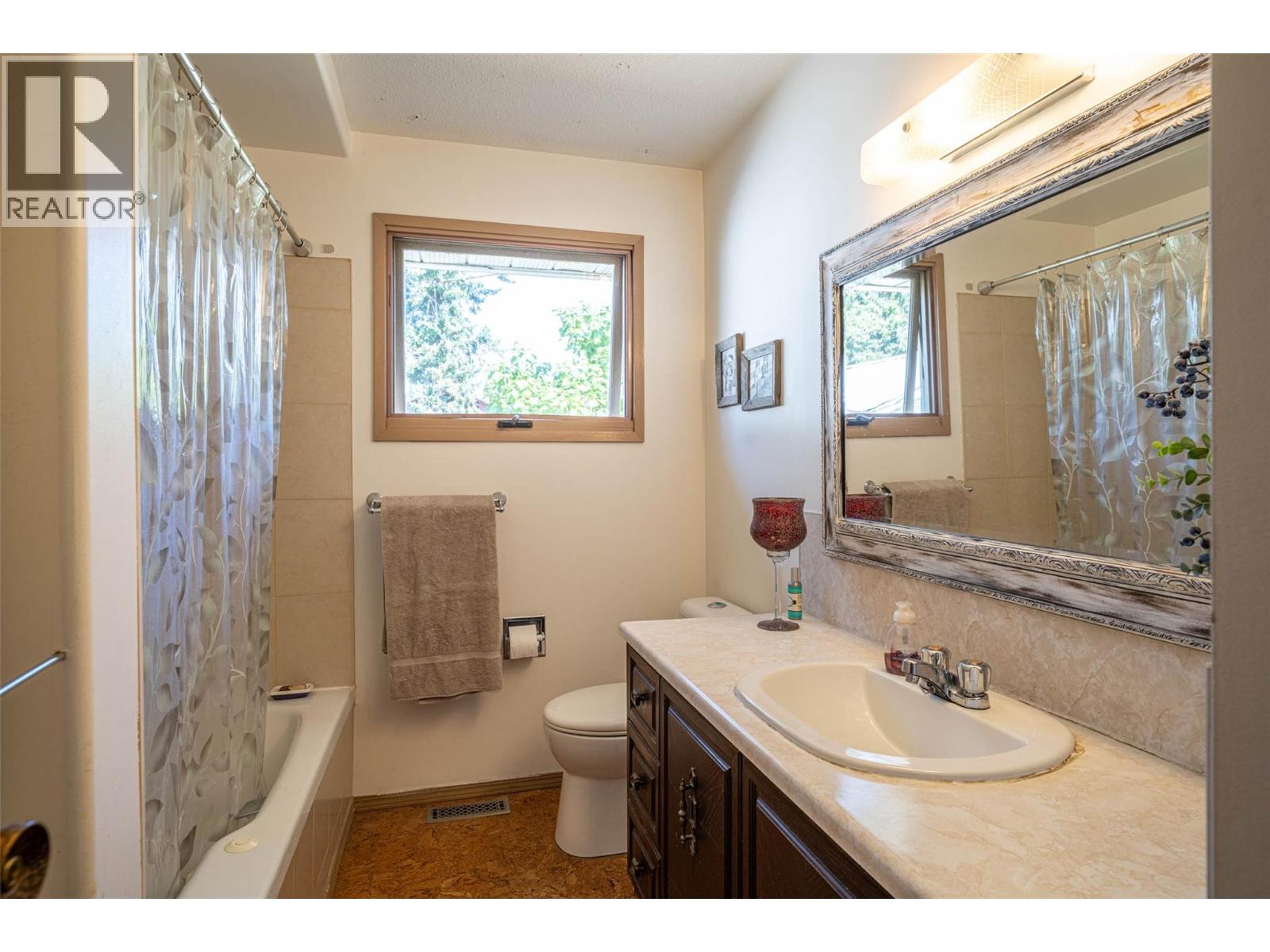 4210 White Lake Road, Tappen, British Columbia  V0E 2W1 - Photo 47 - 10362758