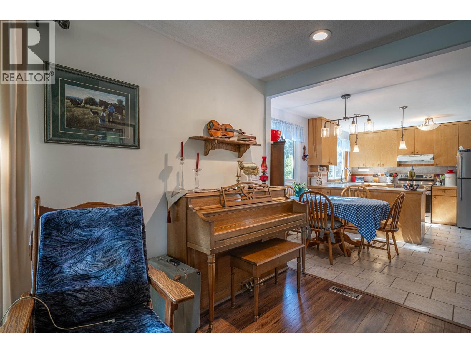 4210 White Lake Road, Tappen, British Columbia  V0E 2W1 - Photo 56 - 10362758