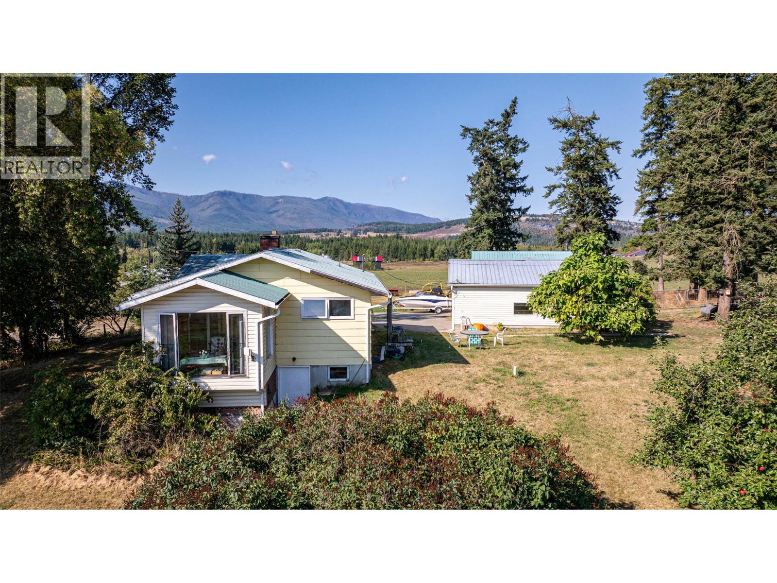 4210 White Lake Road, Tappen, British Columbia  V0E 2W1 - Photo 6 - 10362758