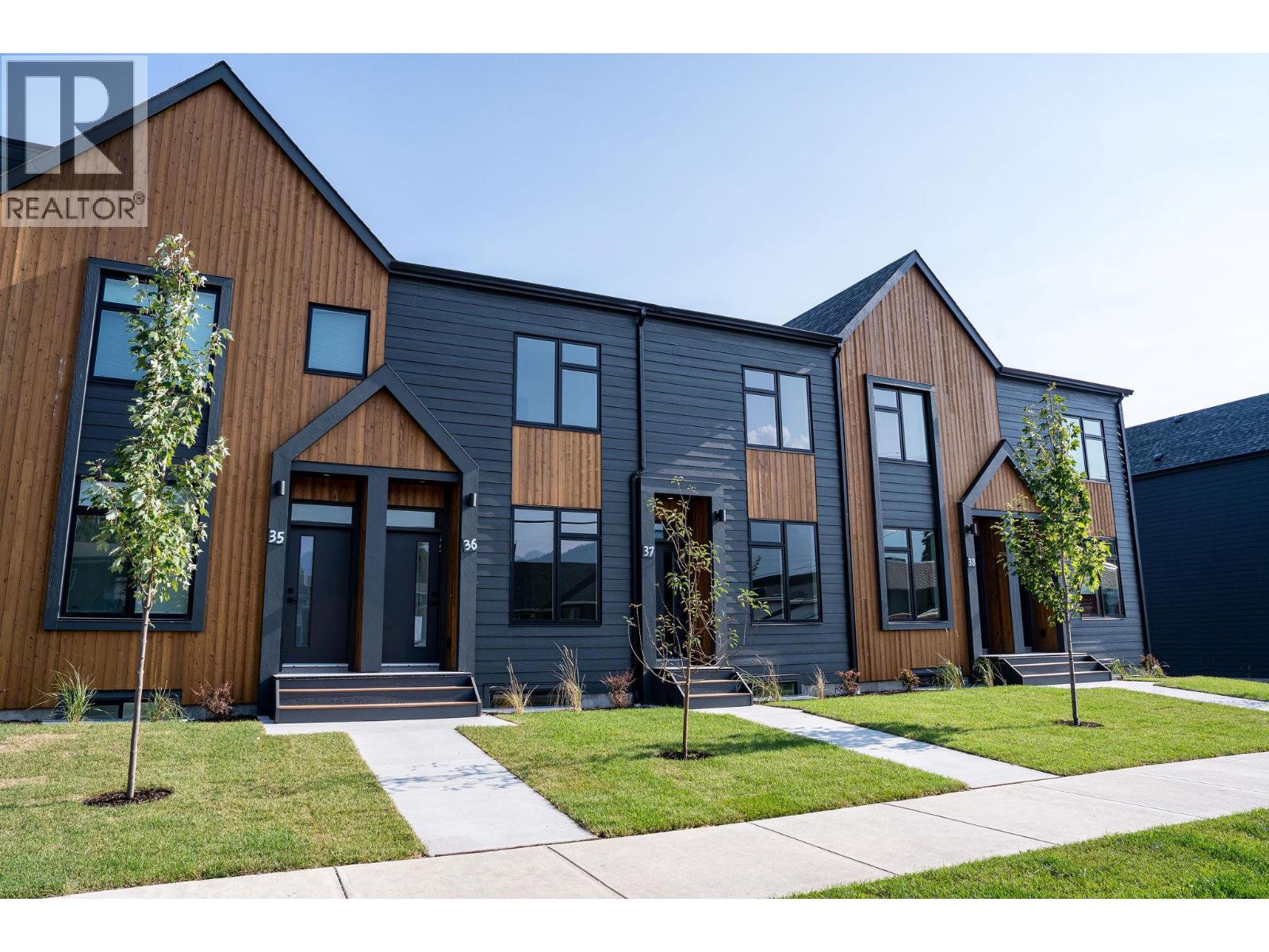 416 Humbert Street Unit# 5, Revelstoke, British Columbia  V0E 2S1 - Photo 2 - 10363298