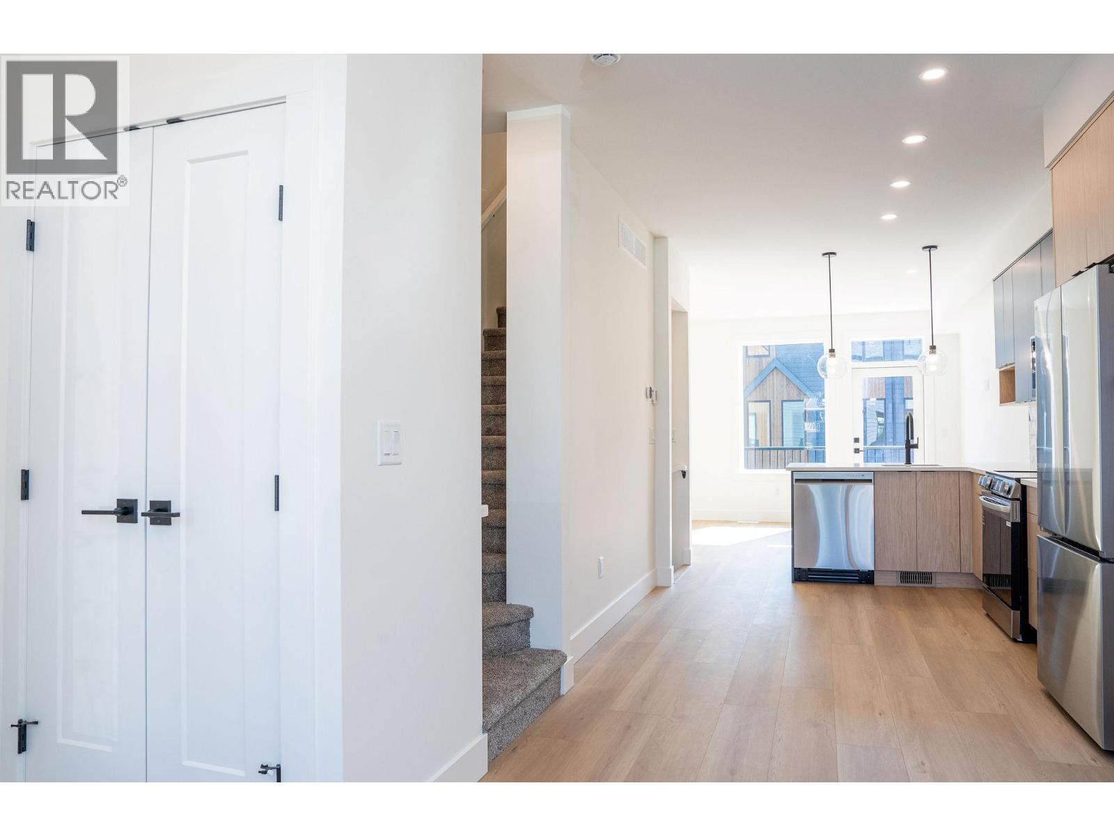 416 Humbert Street Unit# 5, Revelstoke, British Columbia  V0E 2S1 - Photo 7 - 10363298