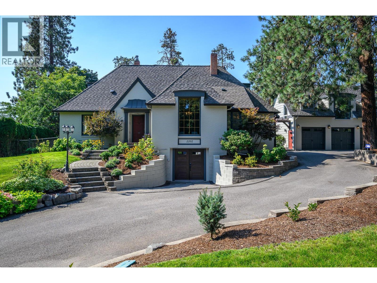 2202 26 Street, Vernon, British Columbia  V1T 4T2 - Photo 2 - 10362953