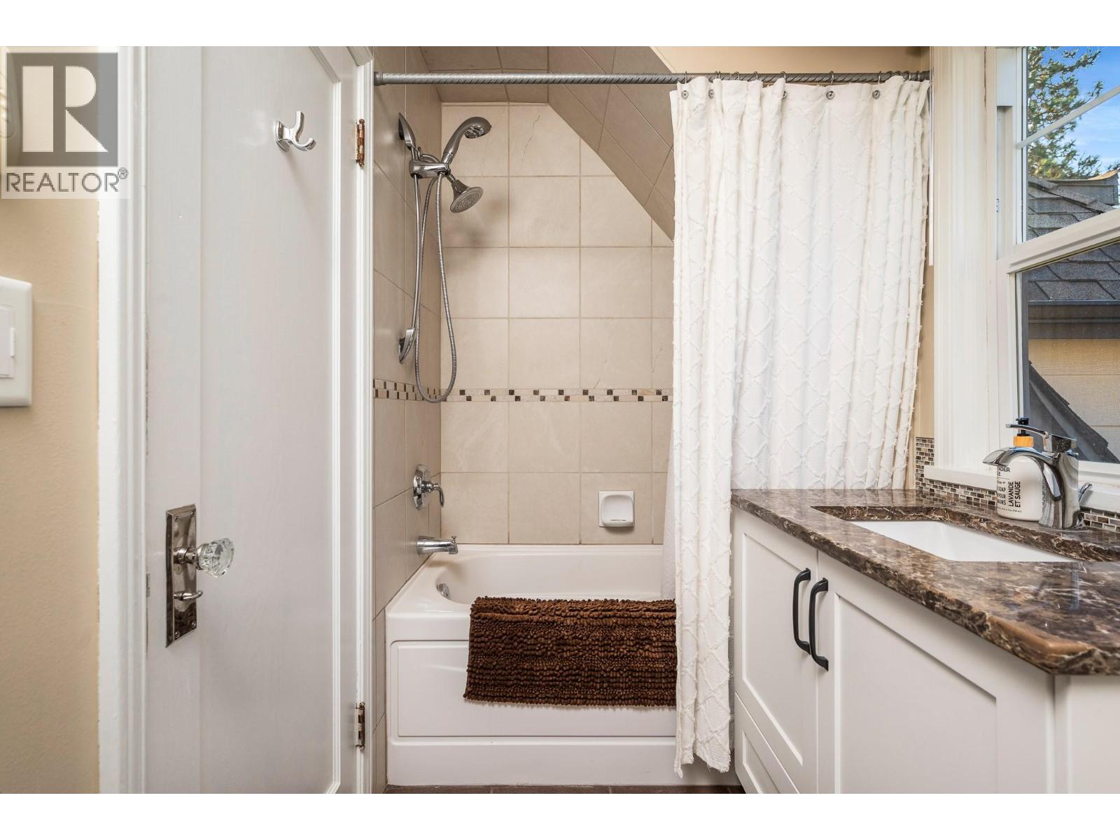 2202 26 Street, Vernon, British Columbia  V1T 4T2 - Photo 31 - 10362953