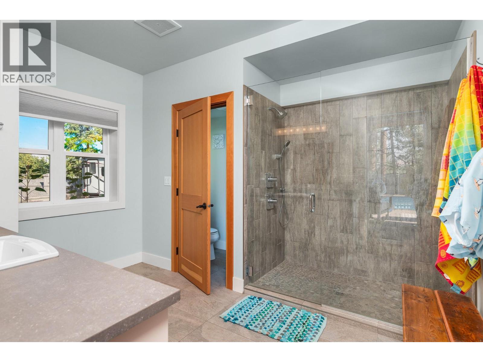 2202 26 Street, Vernon, British Columbia  V1T 4T2 - Photo 54 - 10362953