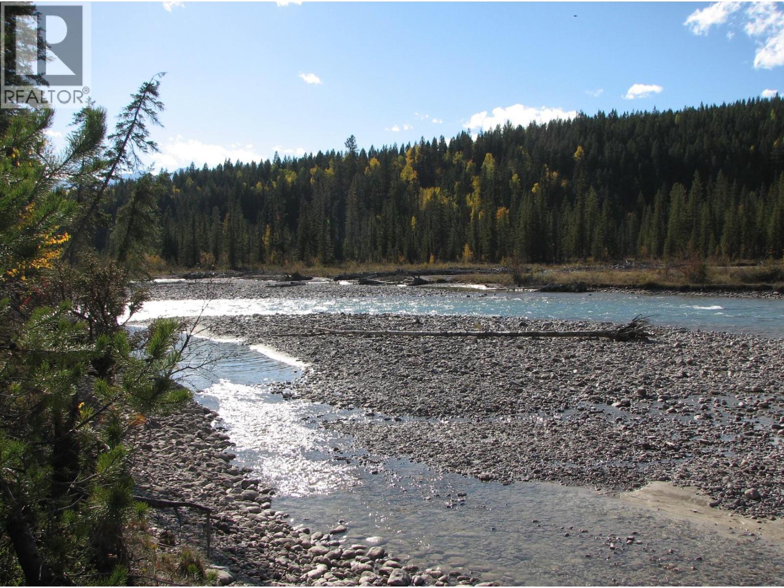 2237 Blaeberry Road, Golden, British Columbia  V0A 1H1 - Photo 5 - 10363361