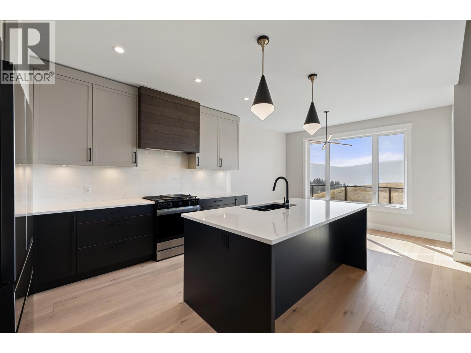 2531 Pinnacle Ridge Drive, West Kelowna, British Columbia  V4T 0G4 - Photo 10 - 10361619