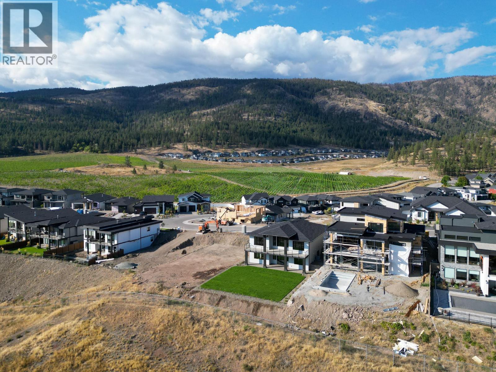 2531 Pinnacle Ridge Drive, West Kelowna, British Columbia  V4T 0G4 - Photo 2 - 10361619