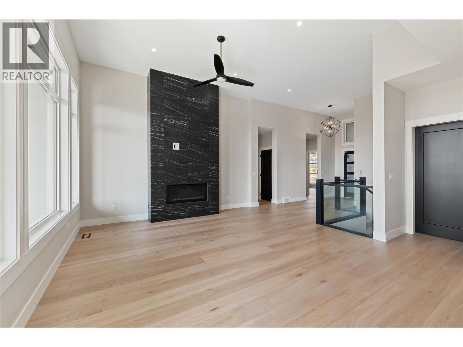 2531 Pinnacle Ridge Drive, West Kelowna, British Columbia  V4T 0G4 - Photo 4 - 10361619