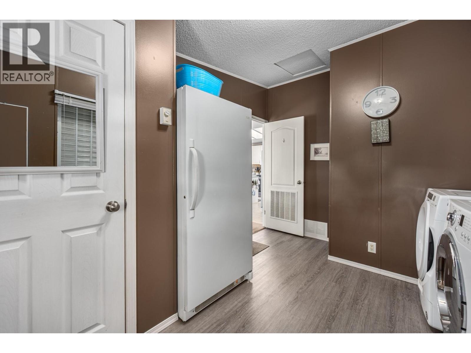 1098 Houston Street Unit# 34, Merritt, British Columbia  V1K 1C3 - Photo 21 - 10363079