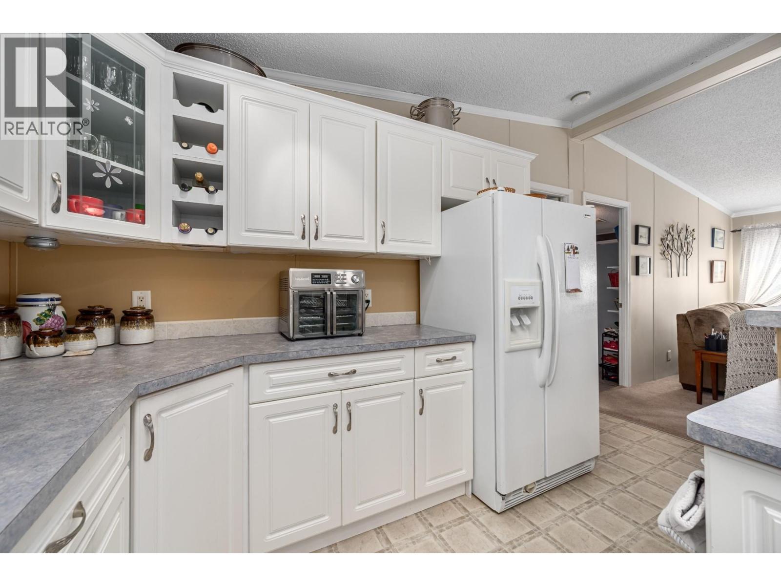 1098 Houston Street Unit# 34, Merritt, British Columbia  V1K 1C3 - Photo 6 - 10363079