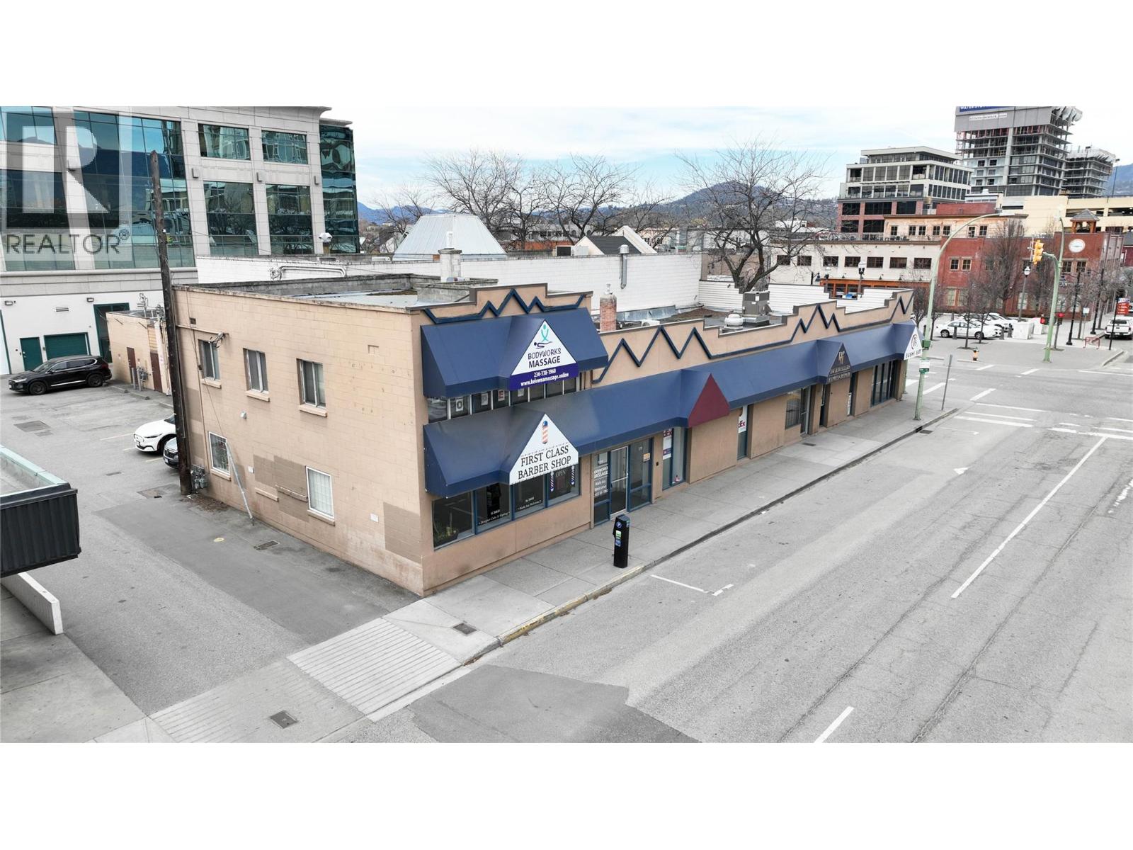 1607 Ellis Street, Kelowna, British Columbia  V1Y 2A8 - Photo 1 - 10363326