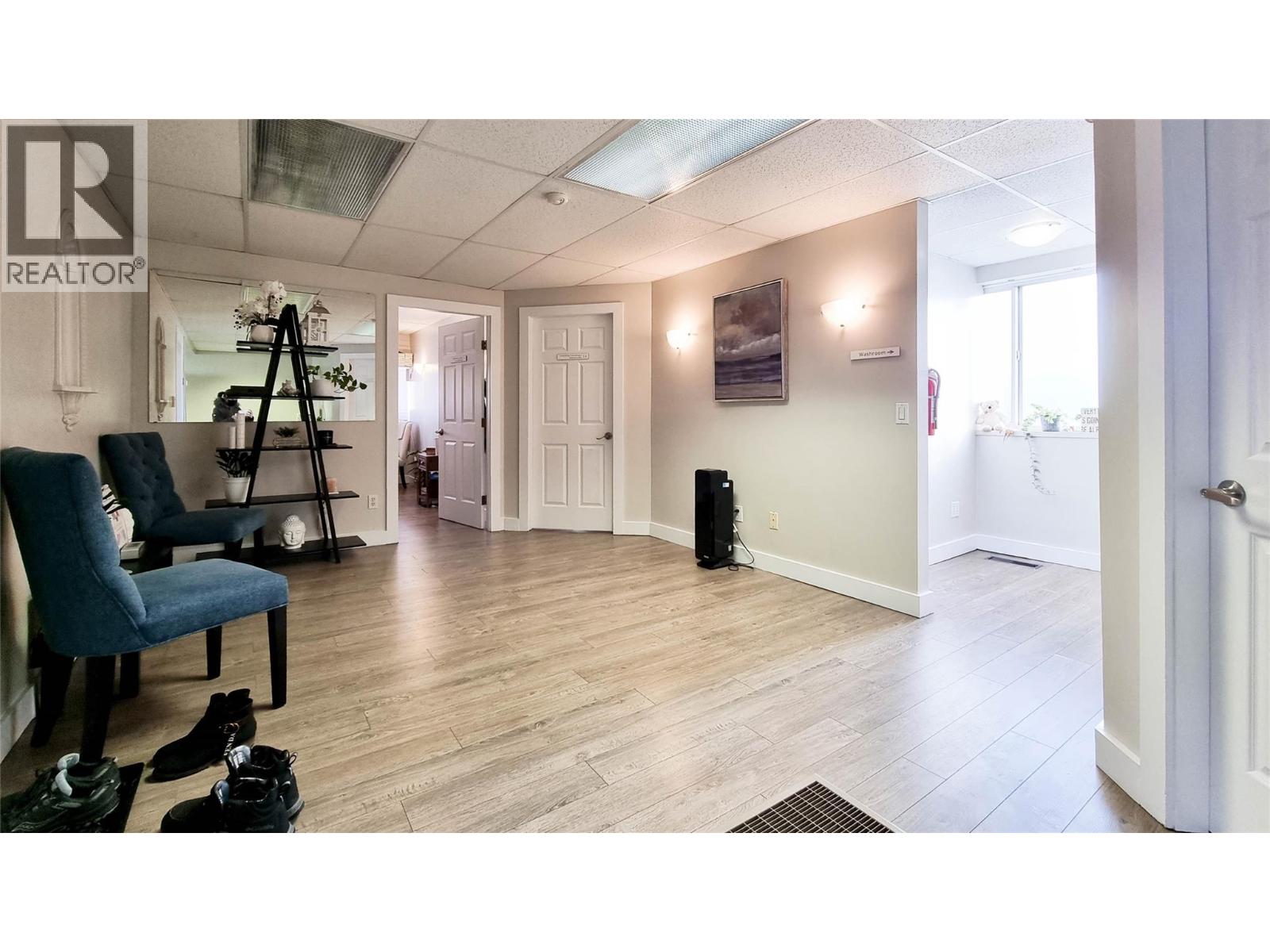 1607 Ellis Street, Kelowna, British Columbia  V1Y 2A8 - Photo 13 - 10363326