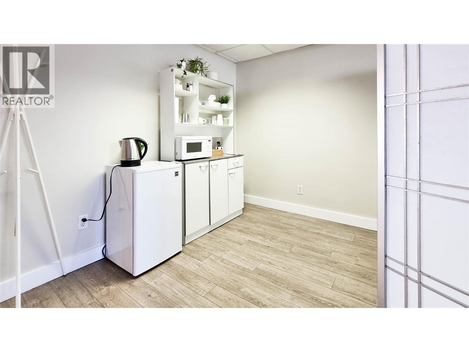 1607 Ellis Street, Kelowna, British Columbia  V1Y 2A8 - Photo 16 - 10363326