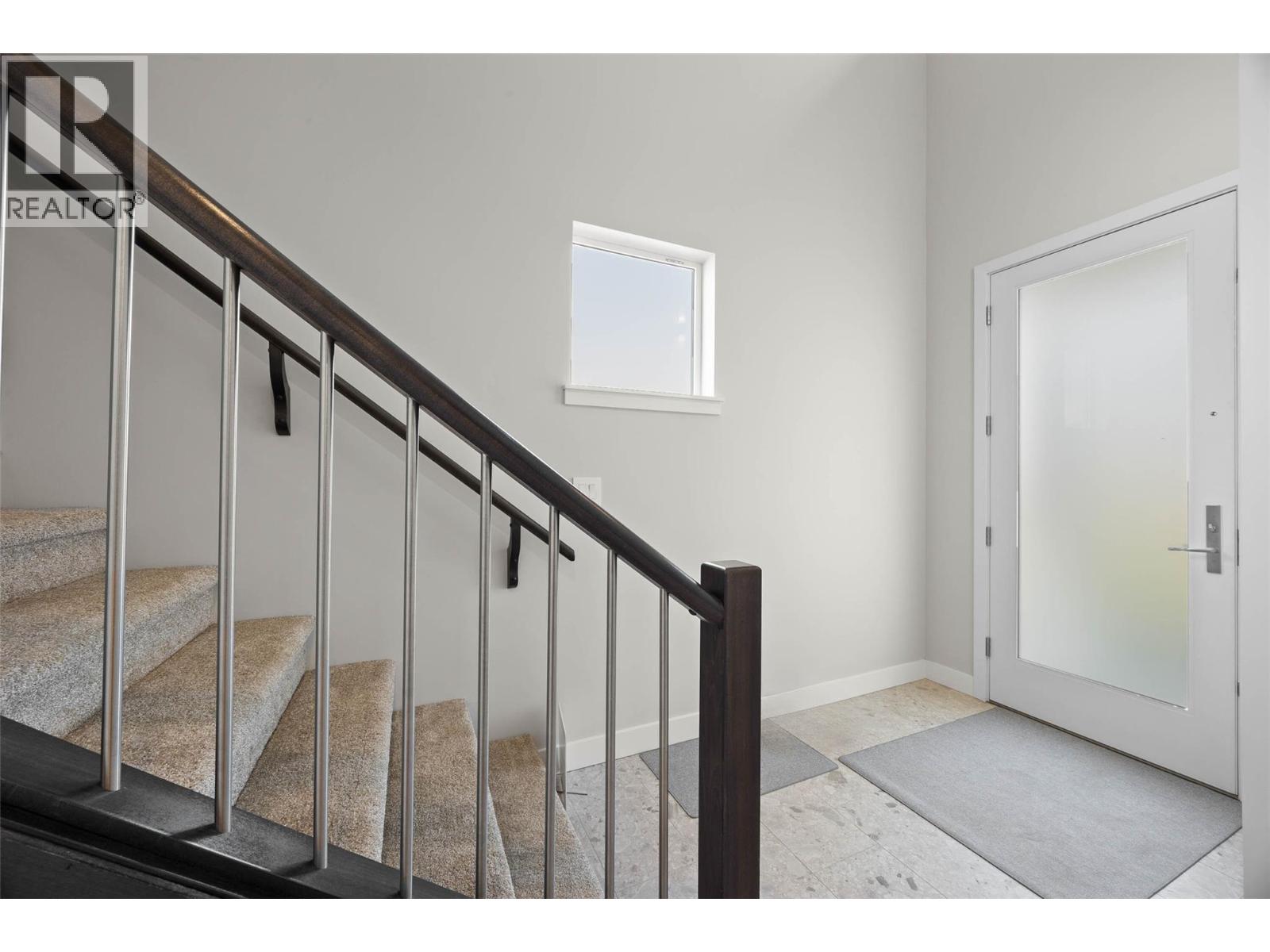 2050 Grasslands Boulevard Unit# 148, Kamloops, British Columbia  V2B 0K7 - Photo 2 - 10363401