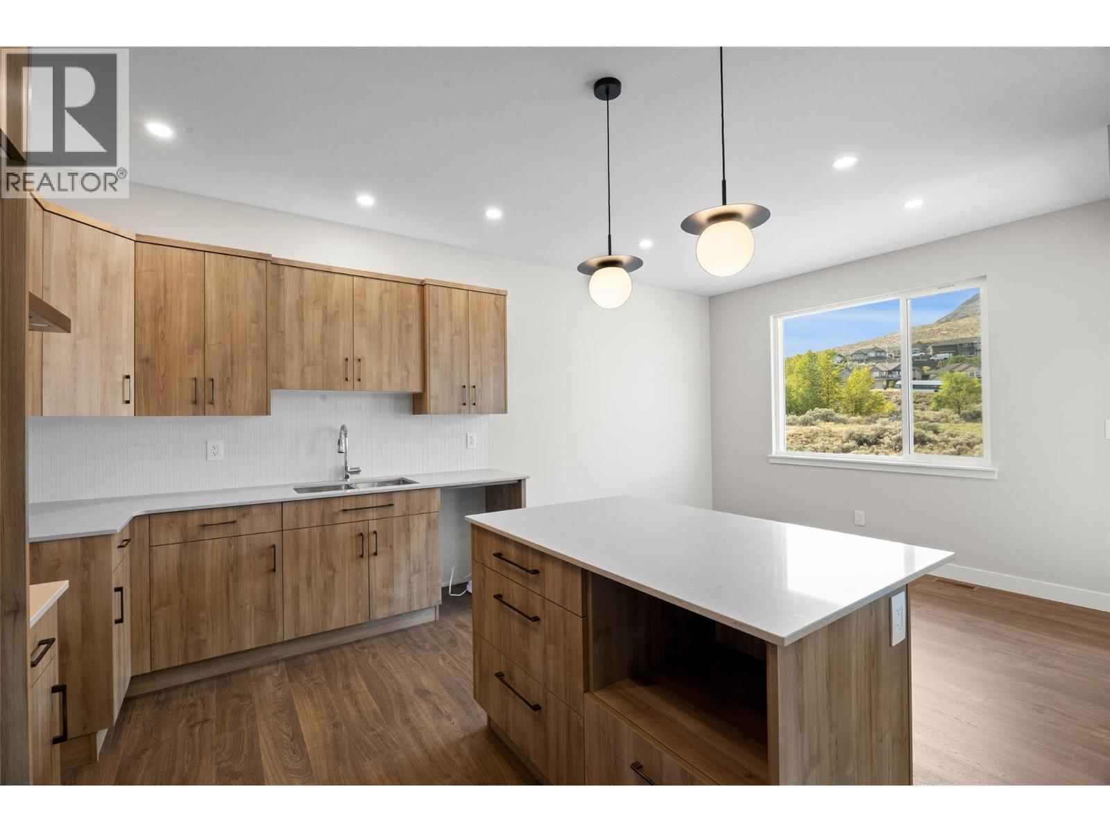 2050 Grasslands Boulevard Unit# 148, Kamloops, British Columbia  V2B 0K7 - Photo 8 - 10363401