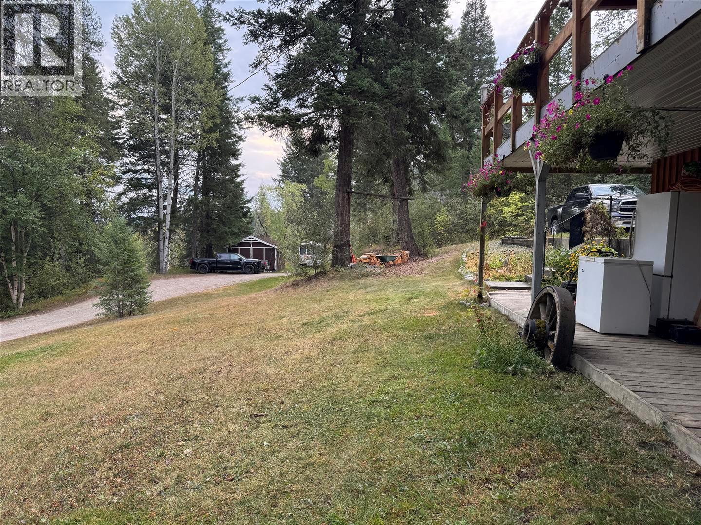 3918 Sanborn Road, Parson, British Columbia  V0A 1L0 - Photo 19 - 10363473