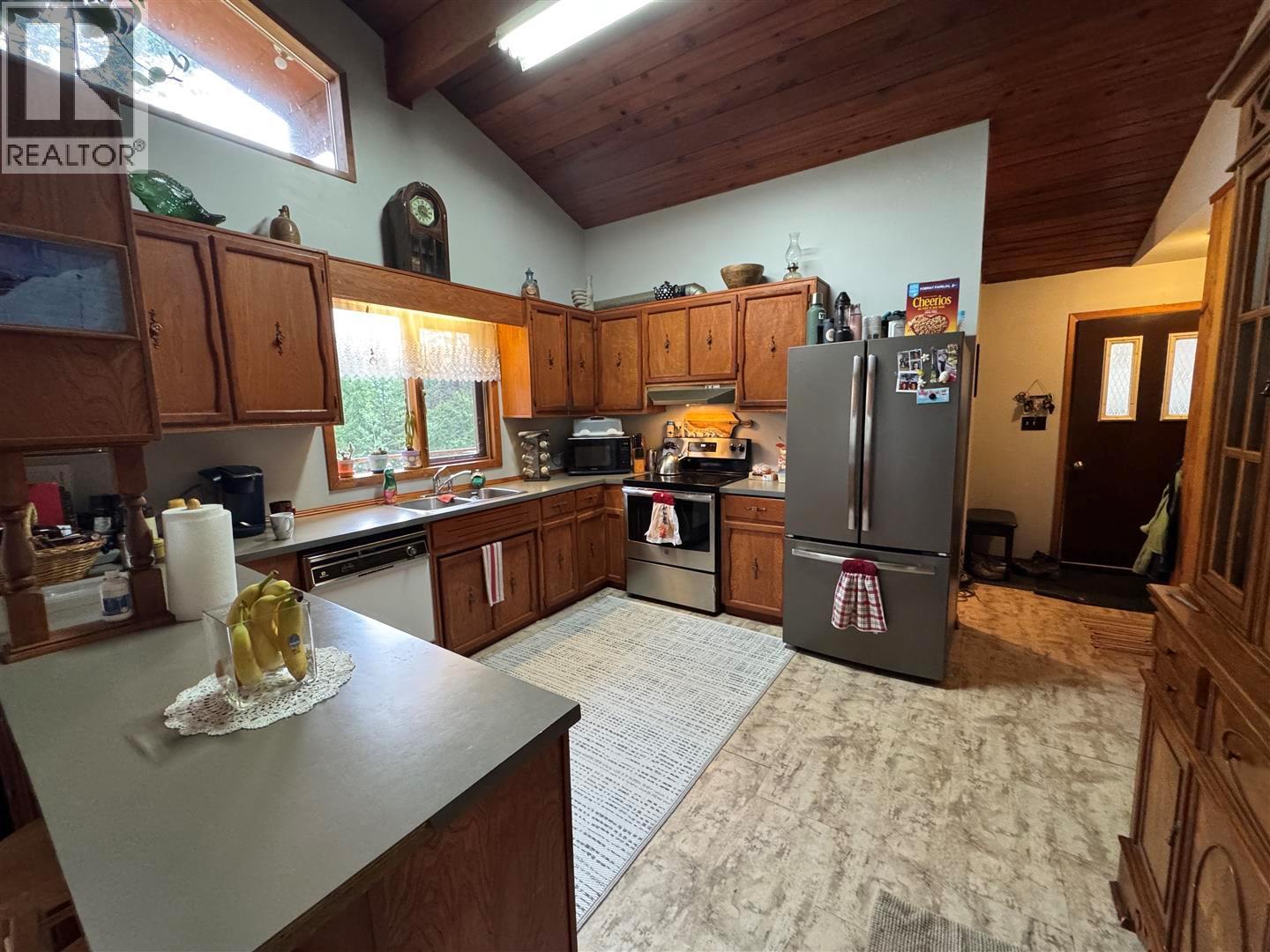 3918 Sanborn Road, Parson, British Columbia  V0A 1L0 - Photo 24 - 10363473