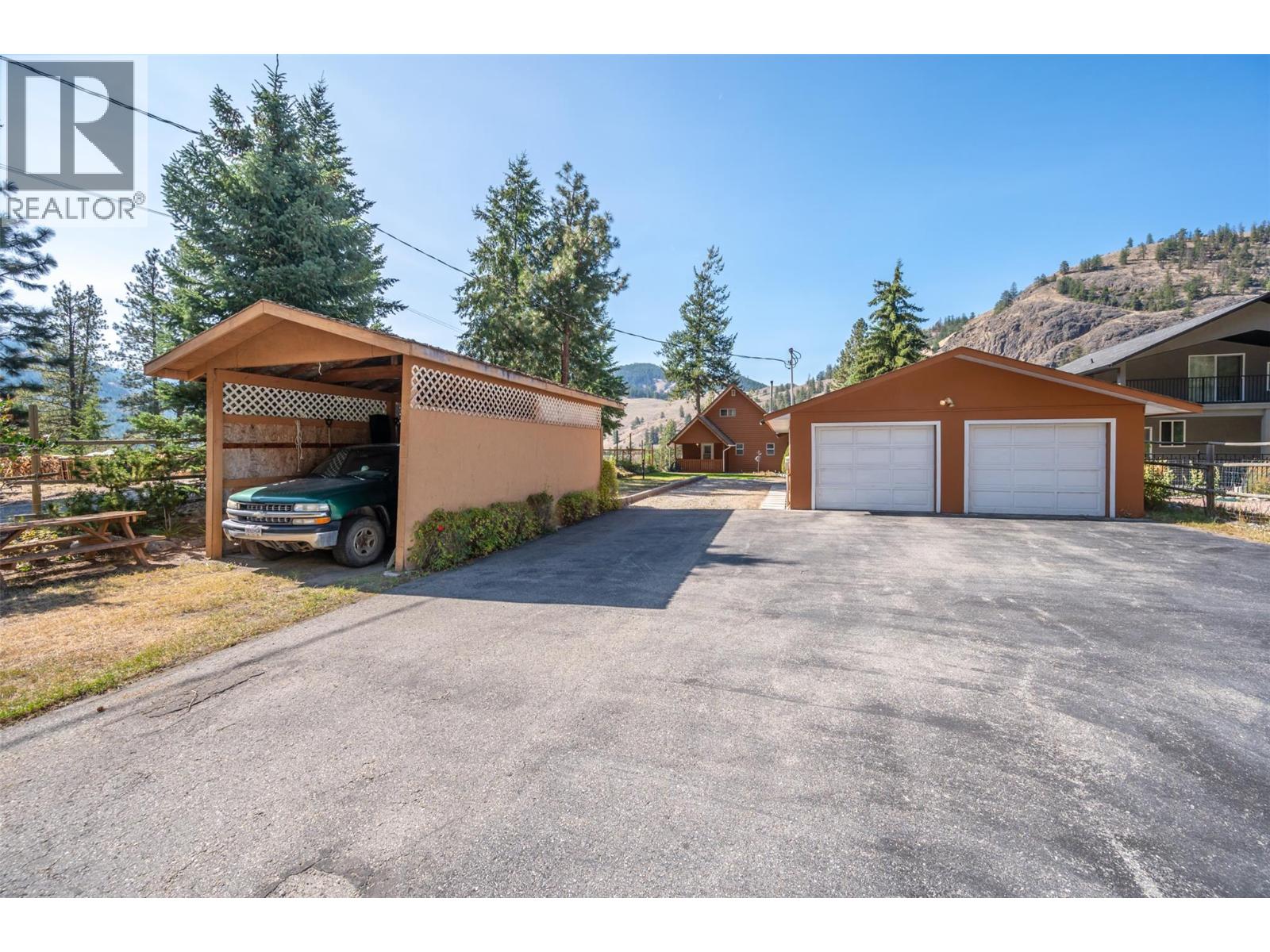 234 Twin Lakes Road, Kaleden, British Columbia  V0H 1K0 - Photo 1 - 10363476