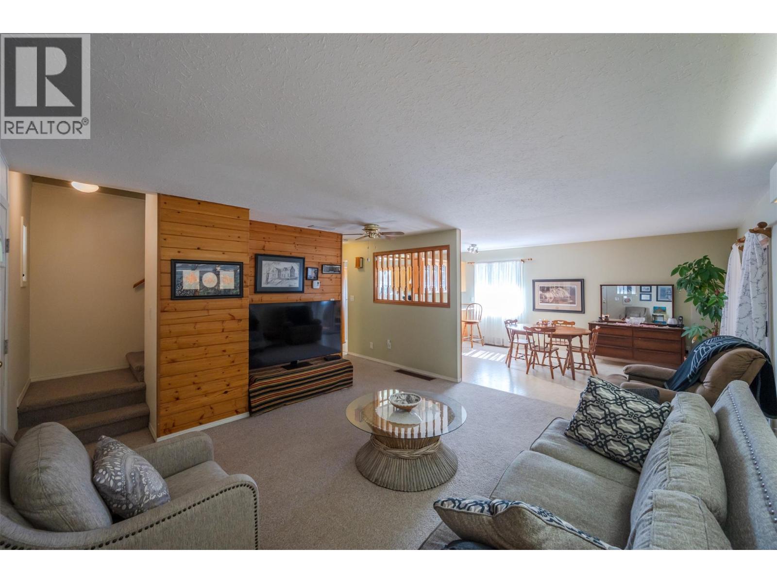 234 Twin Lakes Road, Kaleden, British Columbia  V0H 1K0 - Photo 12 - 10363476