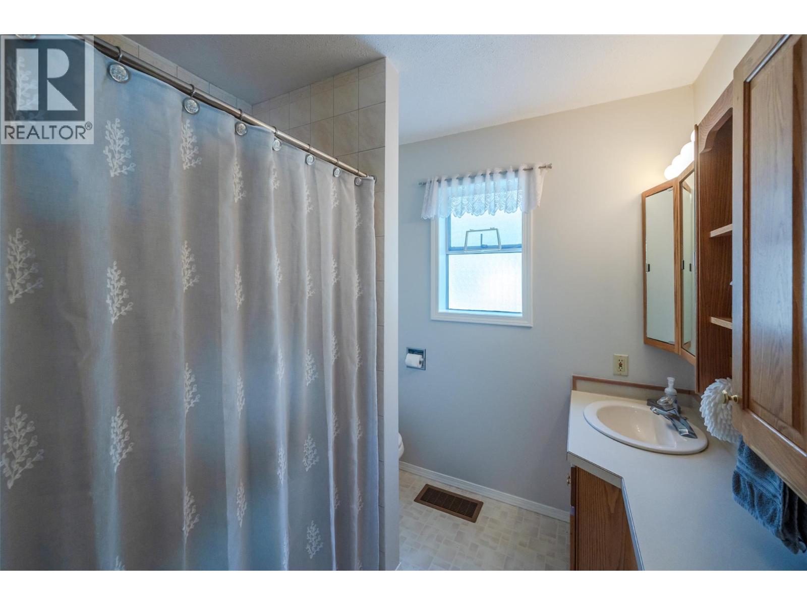 234 Twin Lakes Road, Kaleden, British Columbia  V0H 1K0 - Photo 29 - 10363476